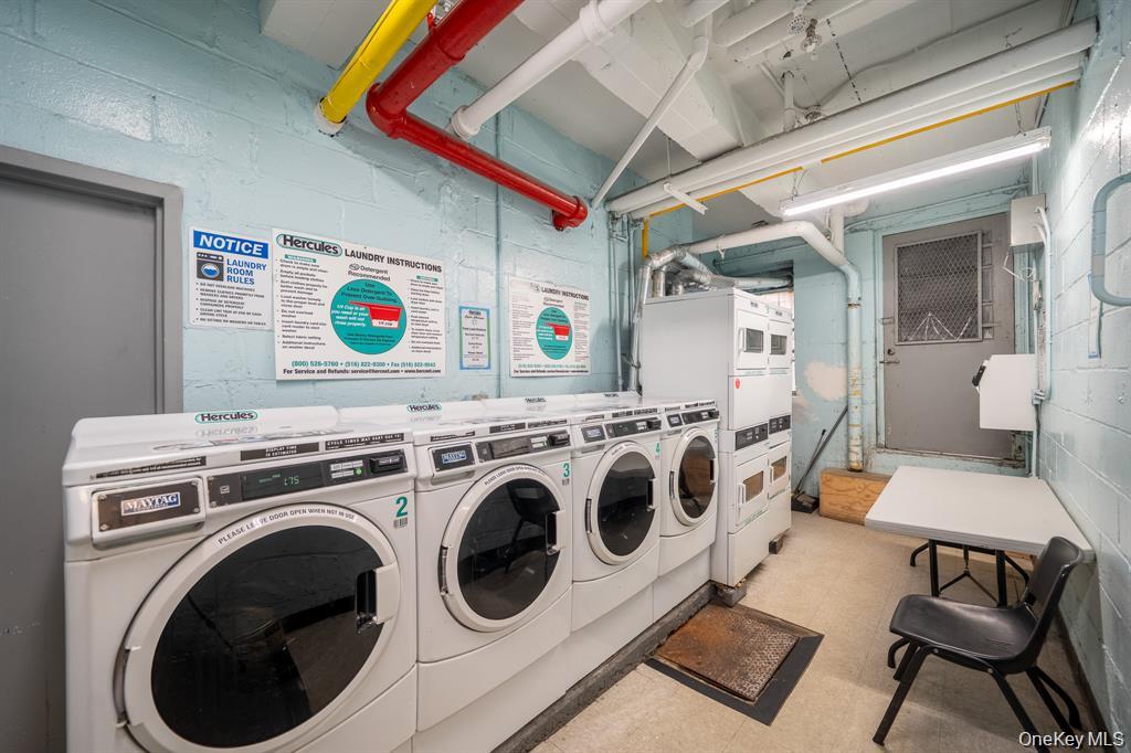 141-30 84 Road # 5E, Briarwood, NY 11435