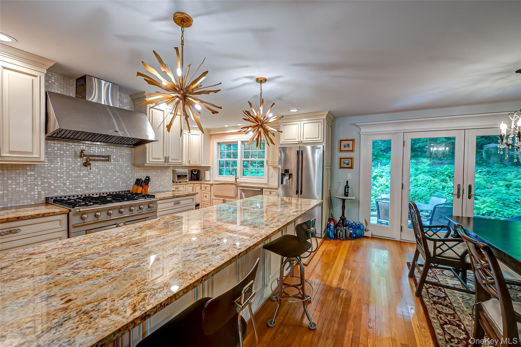 27 Prospect Avenue, Sea Cliff, NY 11579