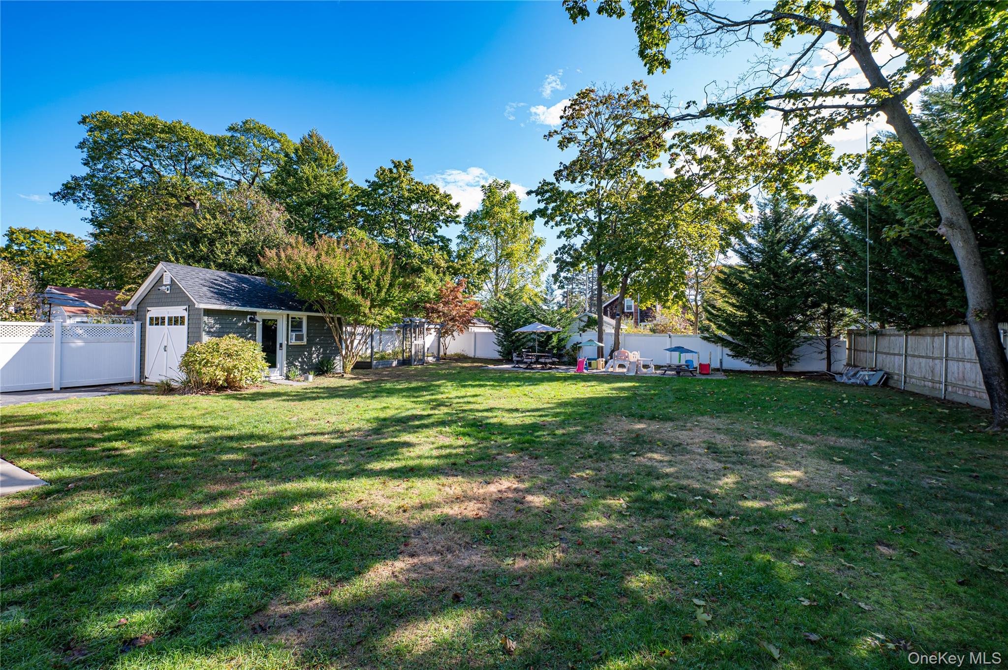 19 William Avenue, East Islip, NY 11730