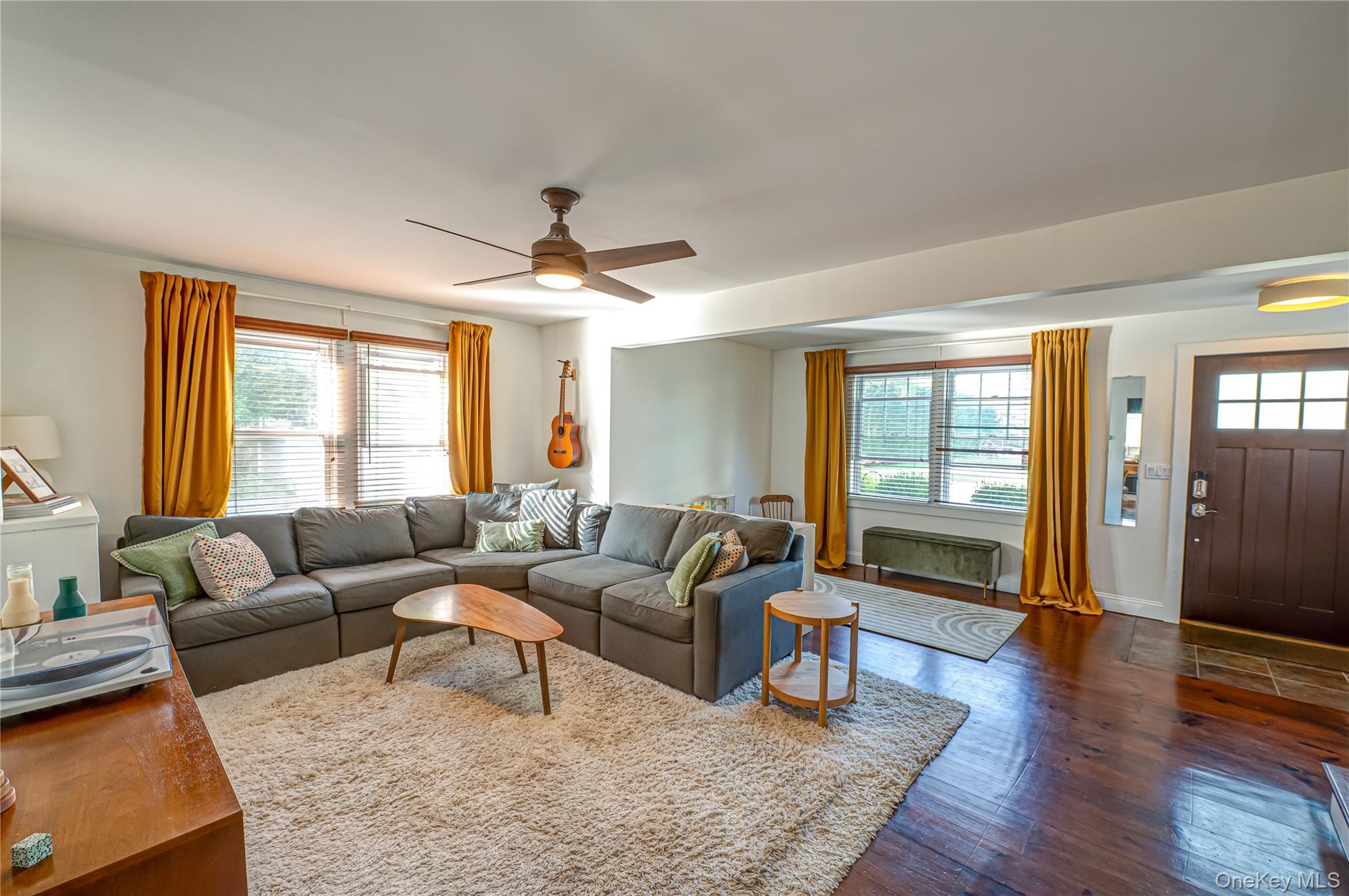 19 William Avenue, East Islip, NY 11730