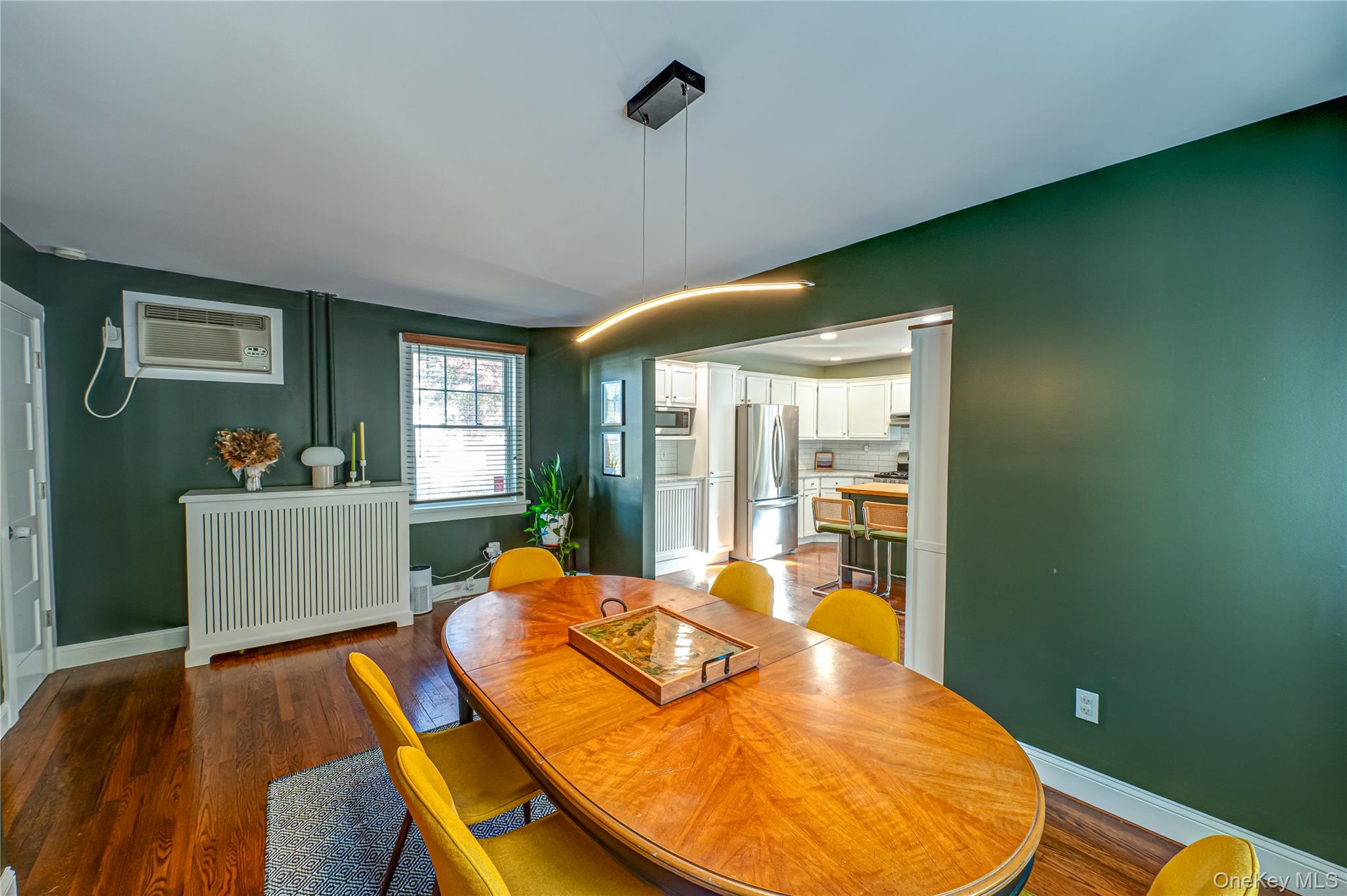 19 William Avenue, East Islip, NY 11730