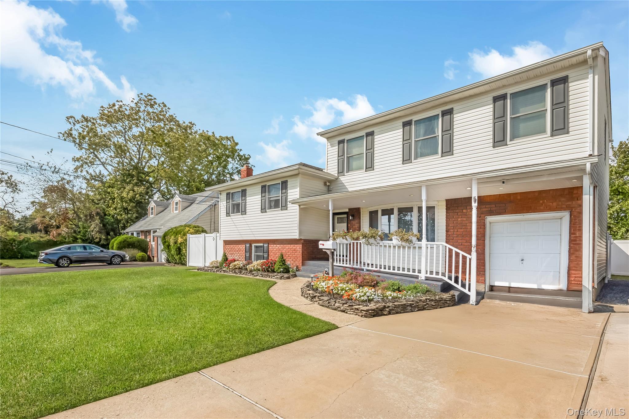 15 Whalen Street, North Babylon, NY 11703