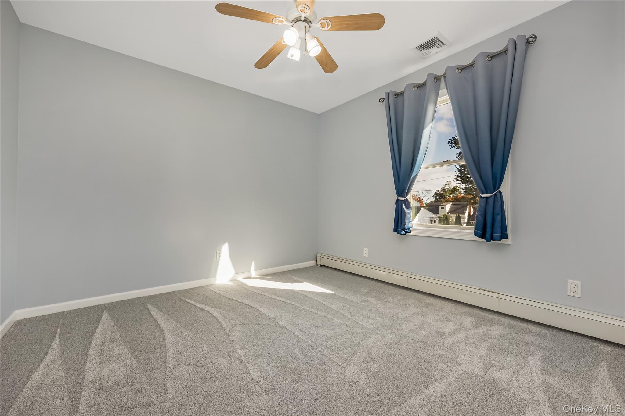 15 Whalen Street, North Babylon, NY 11703