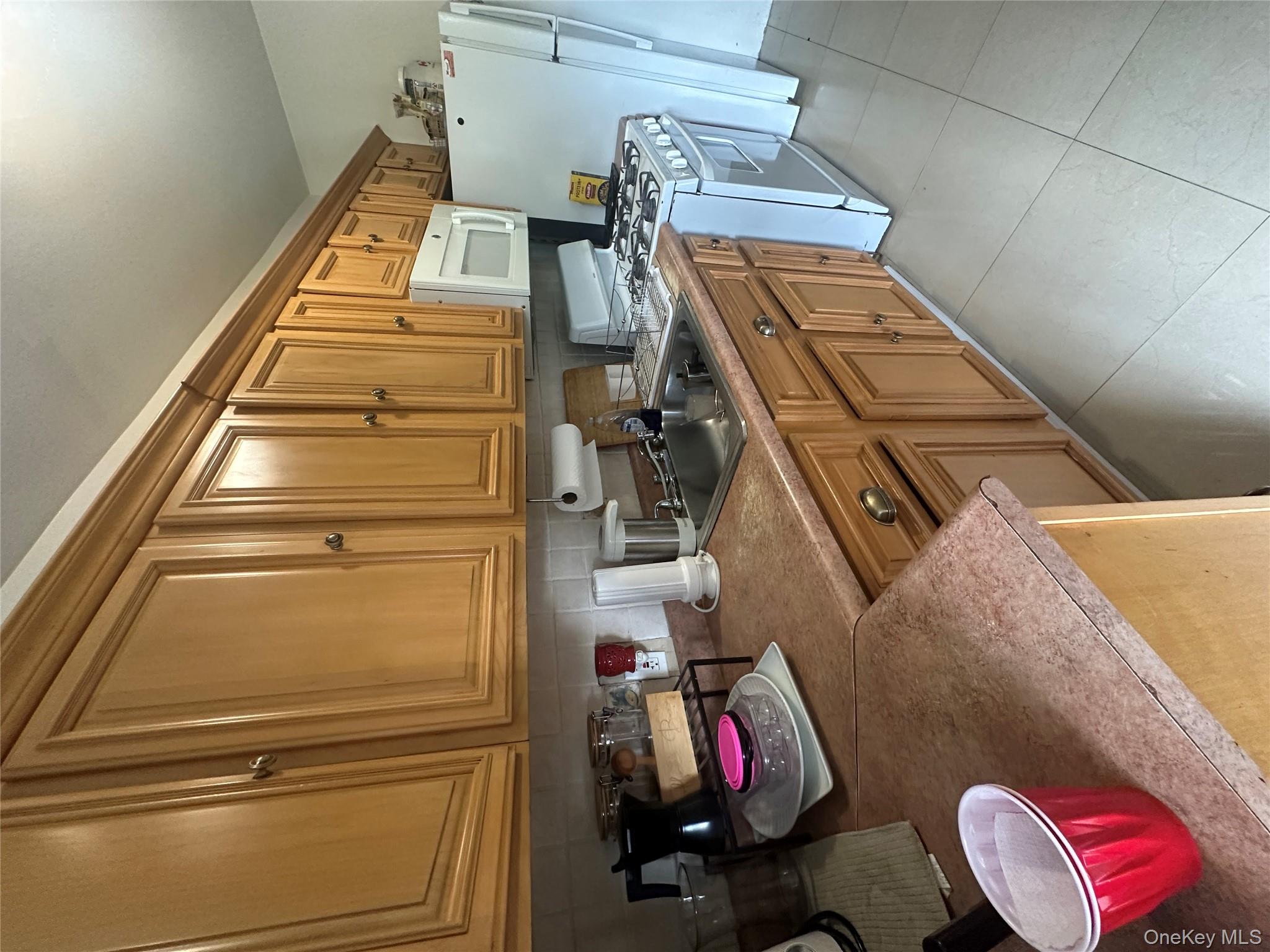 1245 Madison Street, Brooklyn, NY 11221