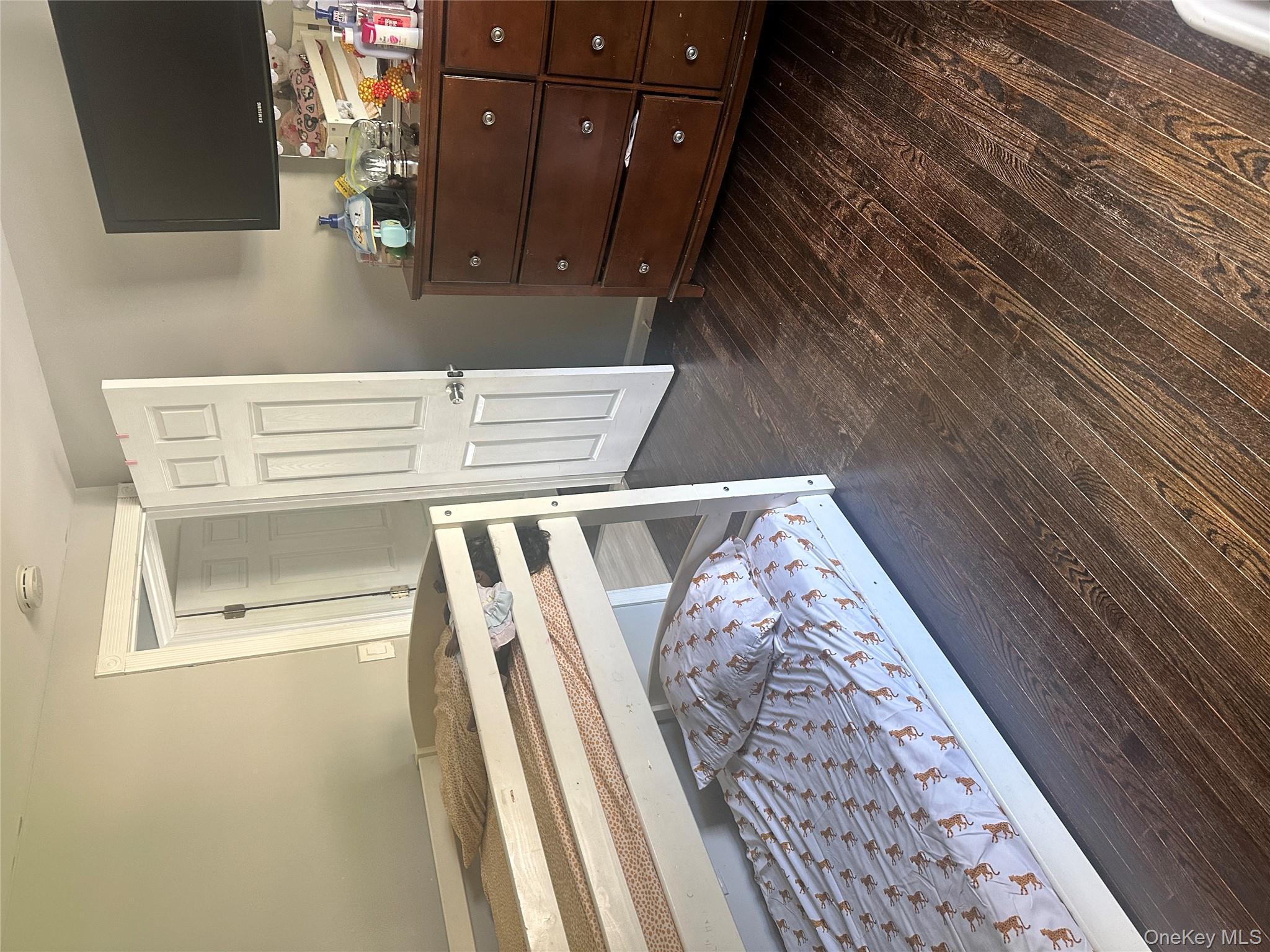 209 Old Post Drive, Hauppauge, NY 11788