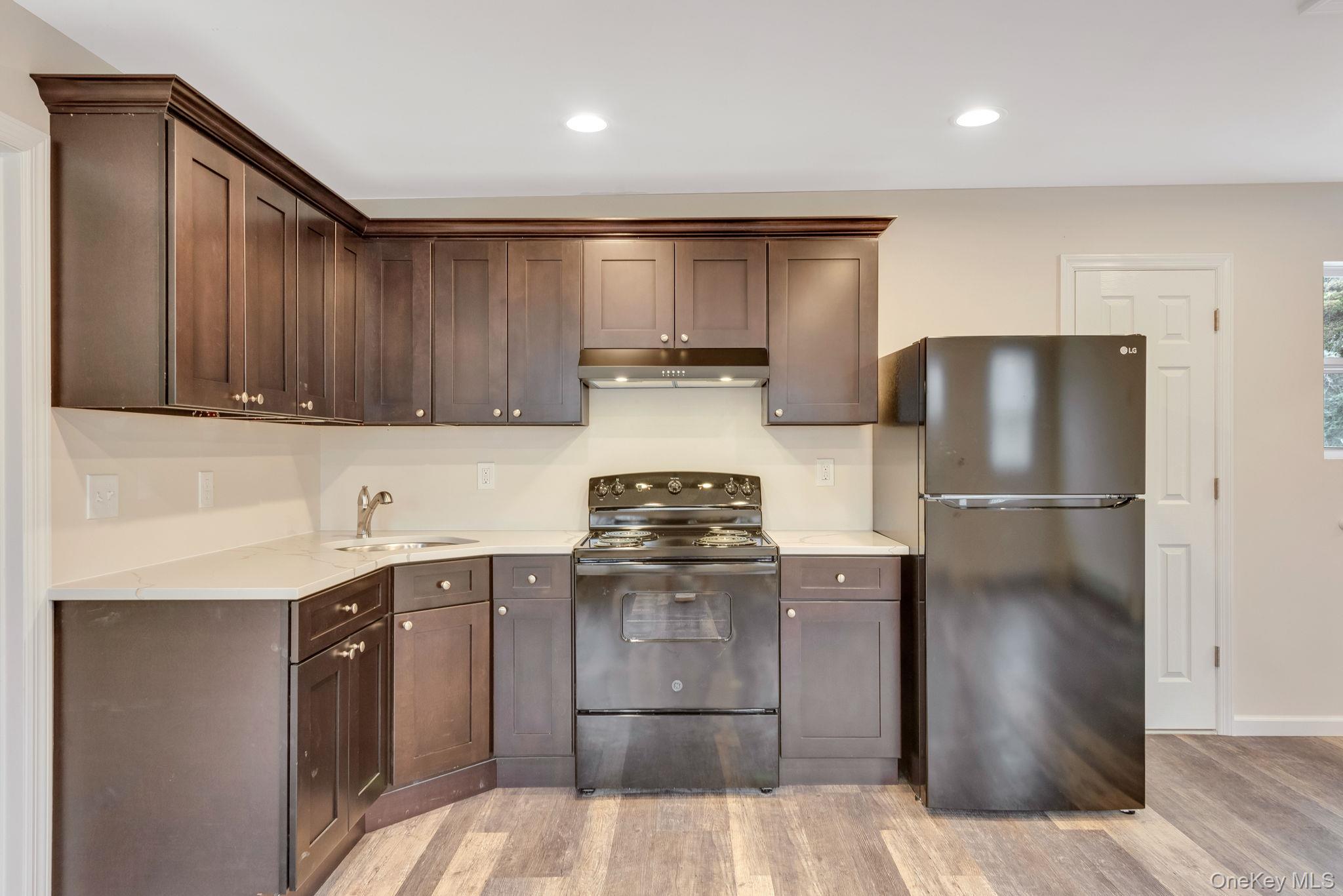 364 Dogwood Road W, Brookhaven, NY 11951