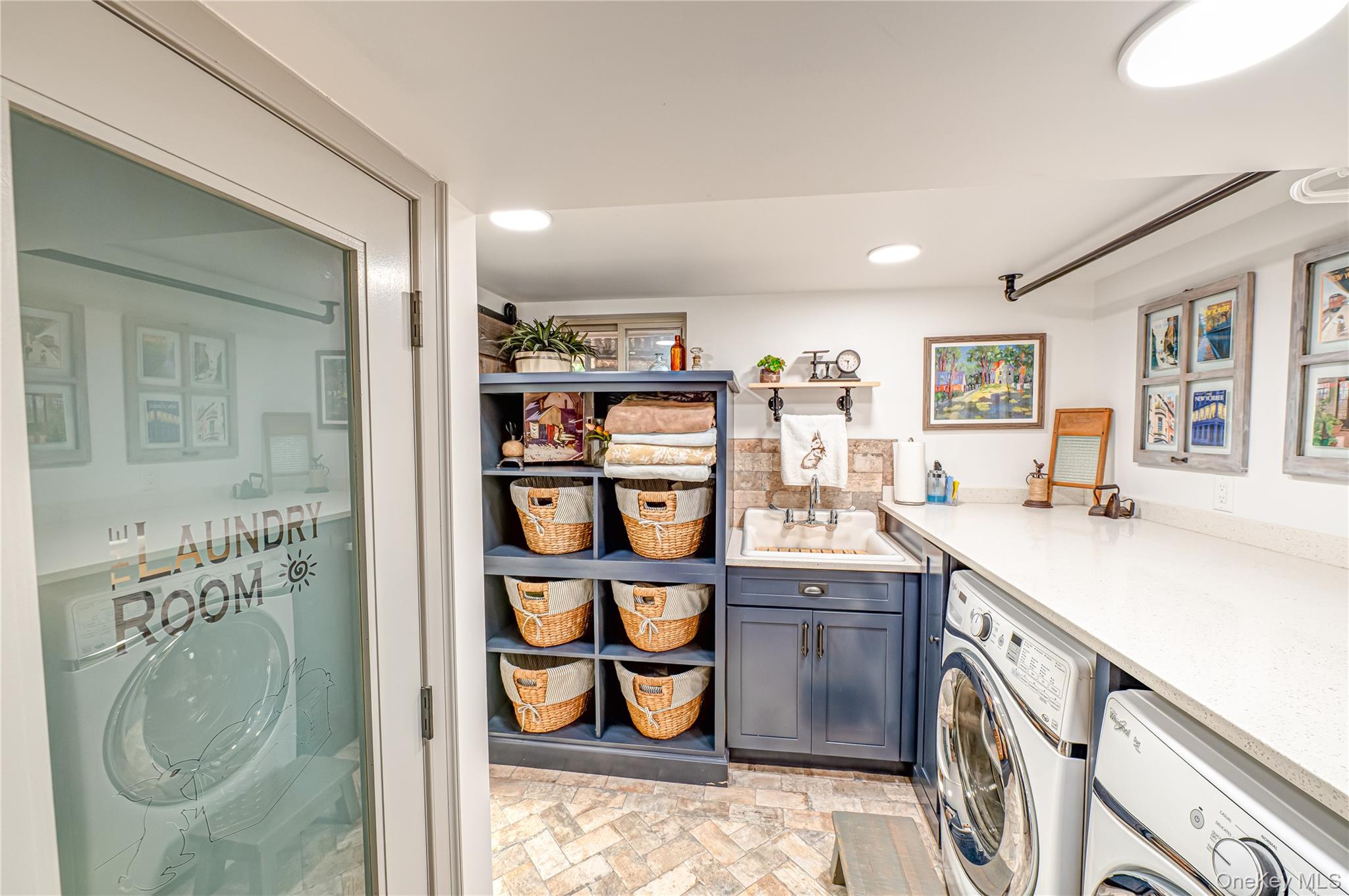 6 Rack Lane, East Setauket, NY 11733