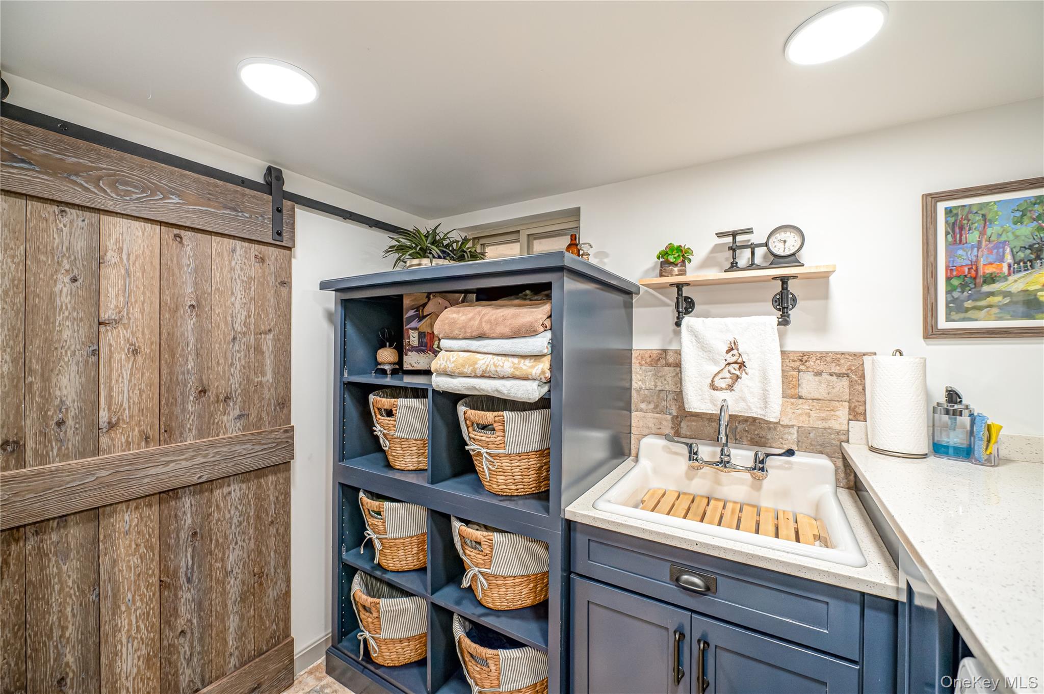 6 Rack Lane, East Setauket, NY 11733