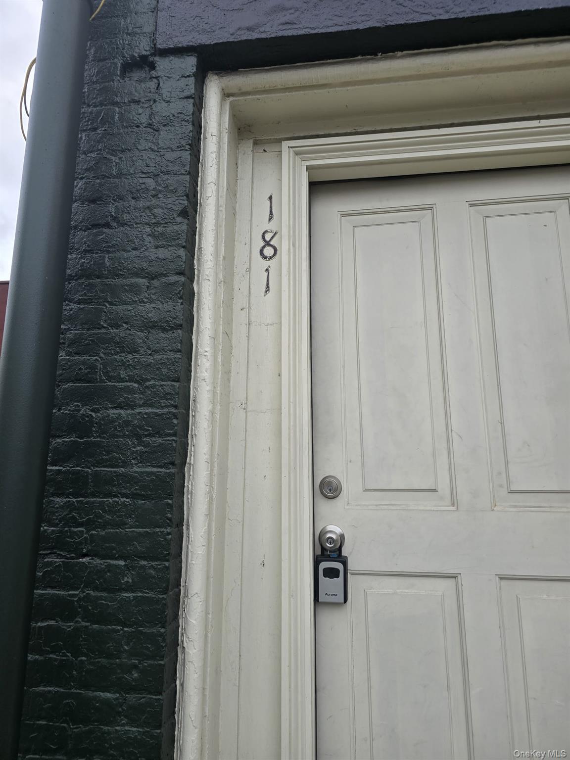 181 Broadway, Newburgh, NY 12550