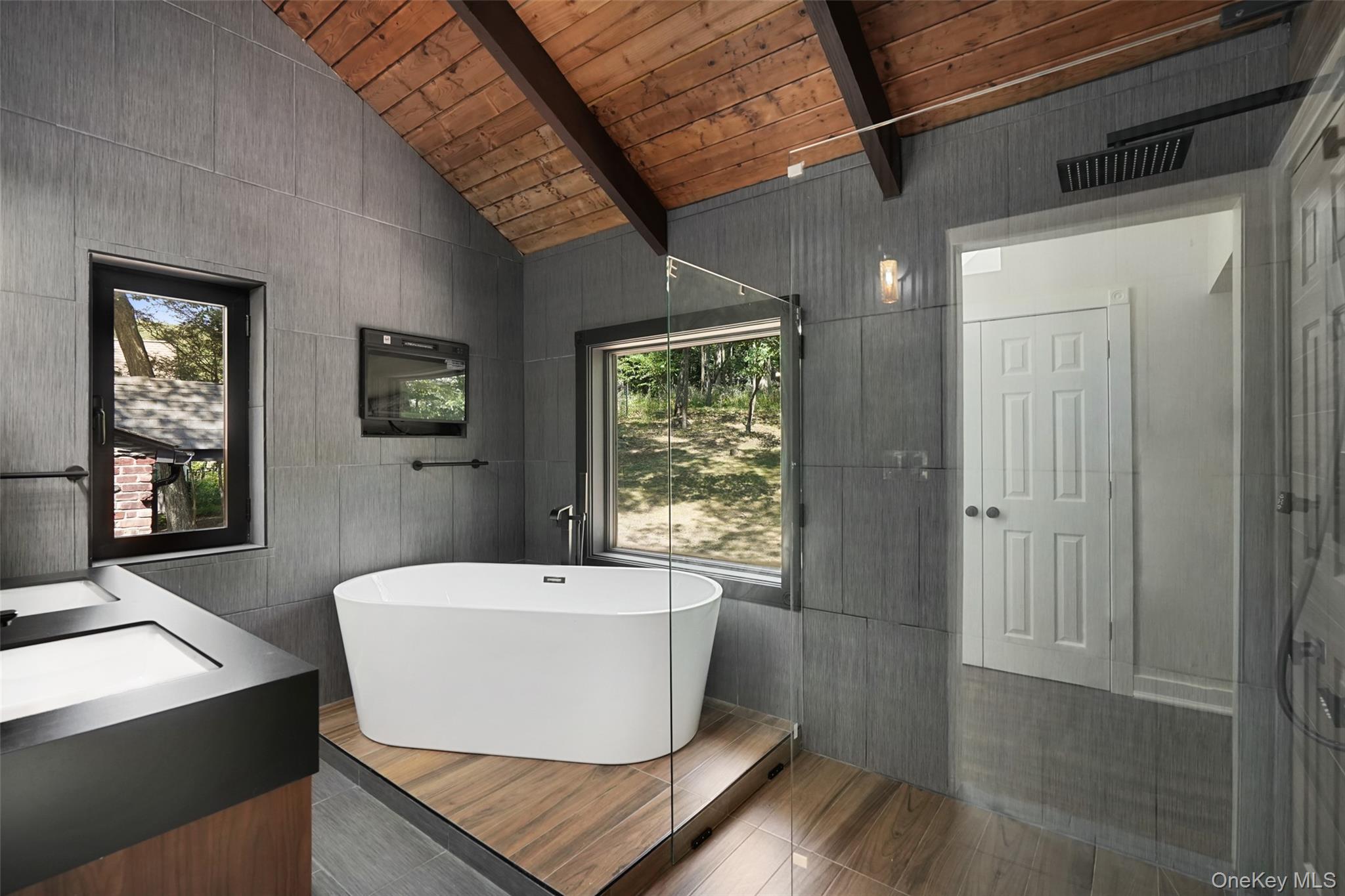 27 Hardscrabble Road, Briarcliff Manor, NY 10510