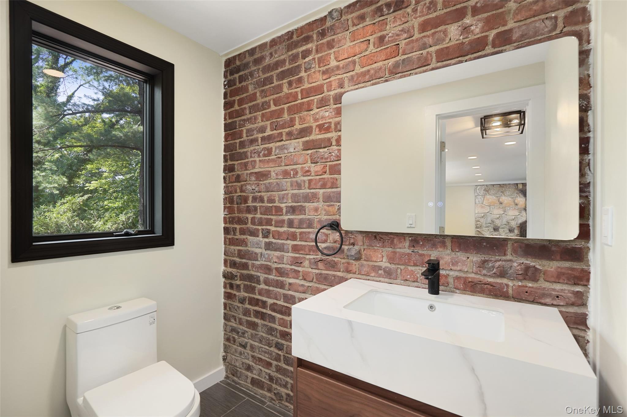 27 Hardscrabble Road, Briarcliff Manor, NY 10510