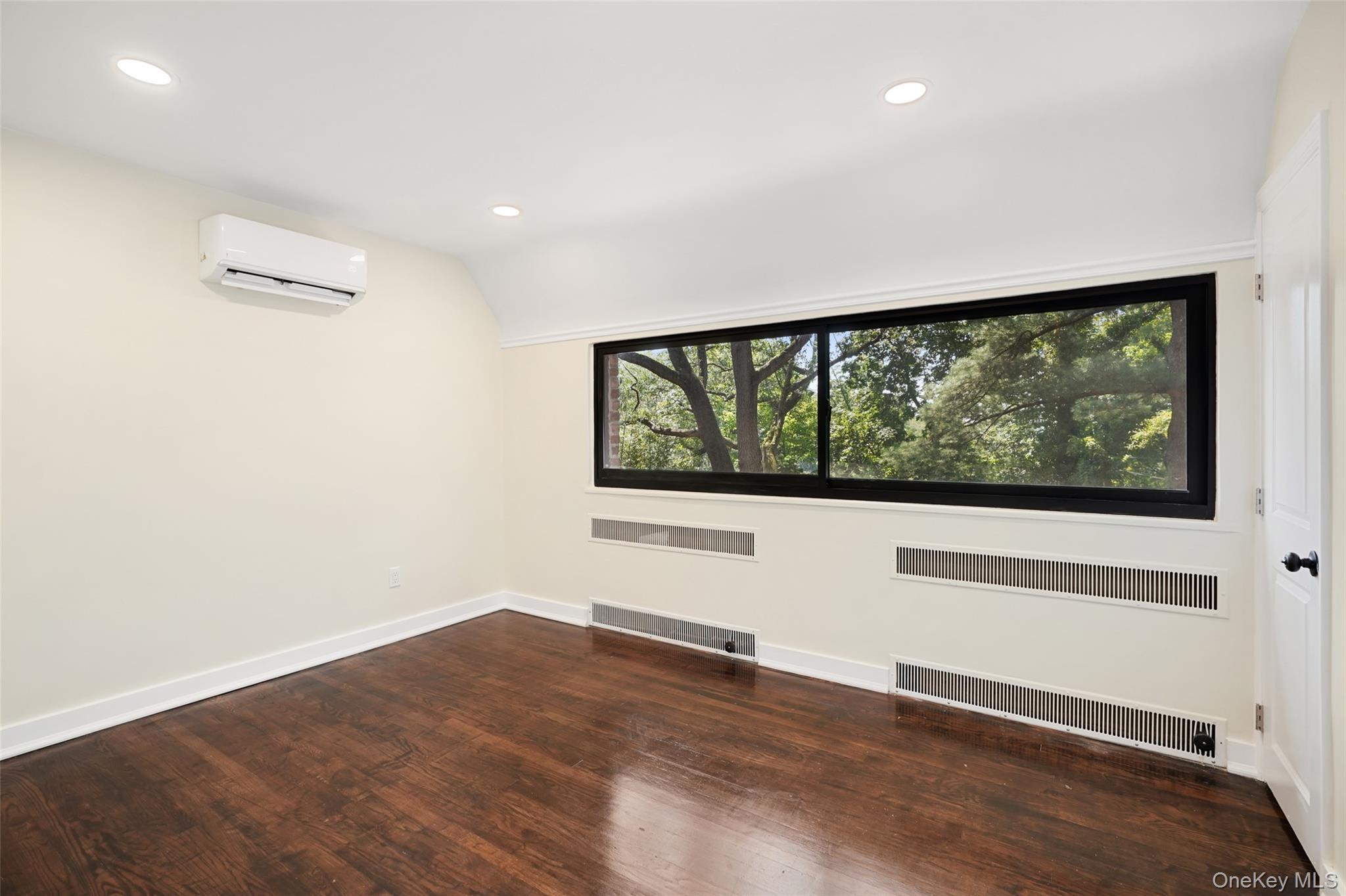 27 Hardscrabble Road, Briarcliff Manor, NY 10510