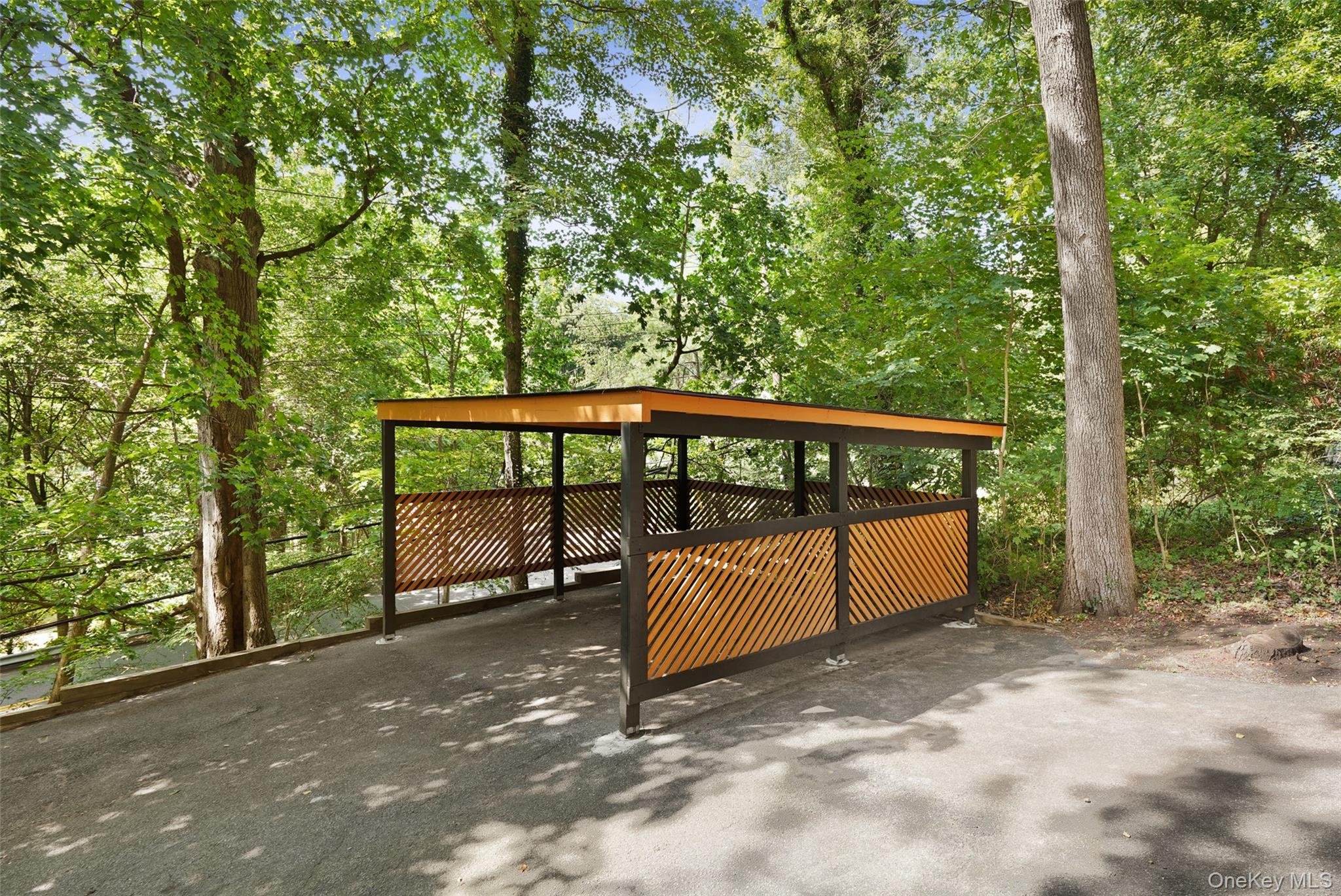 27 Hardscrabble Road, Briarcliff Manor, NY 10510