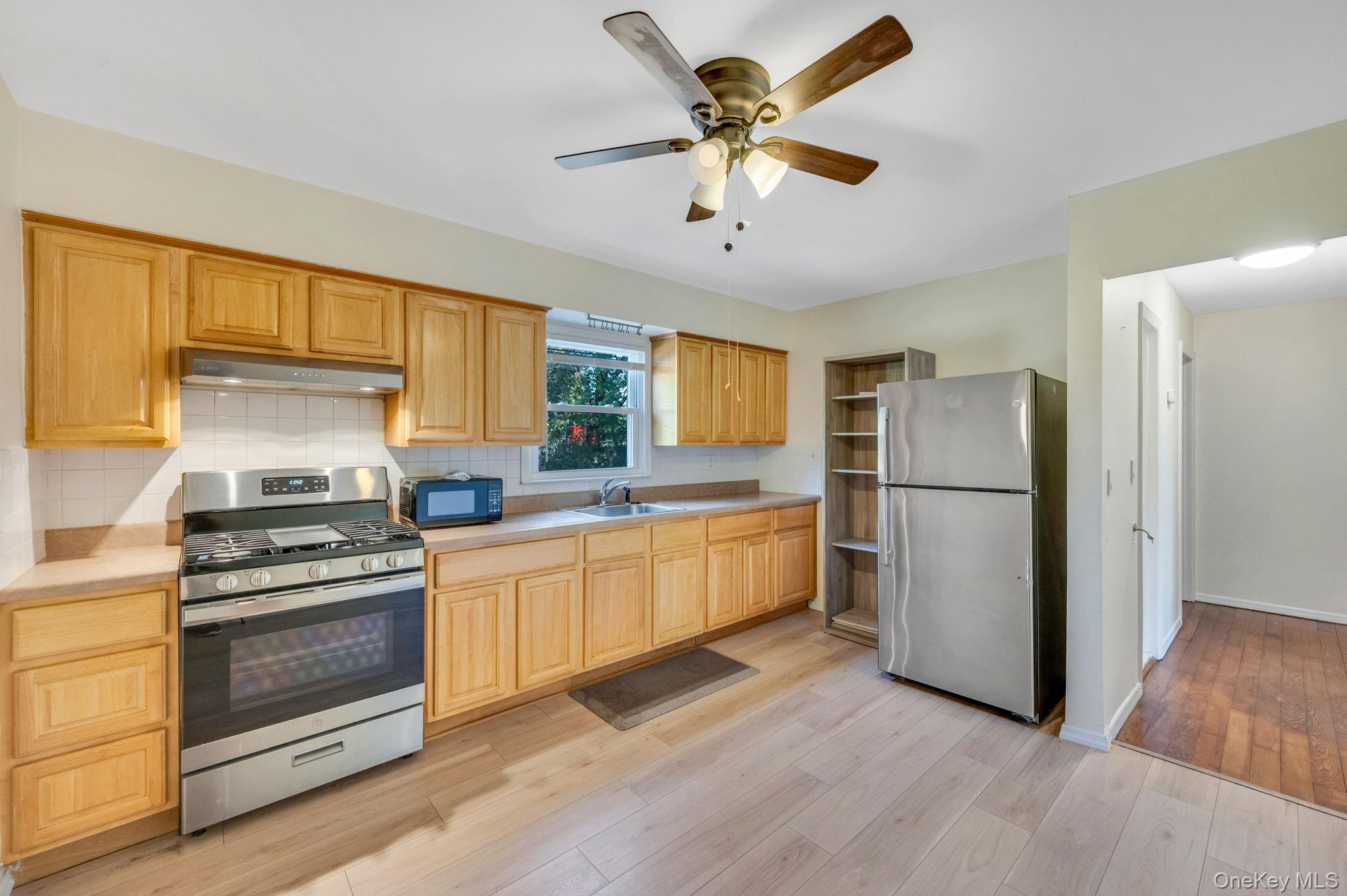 61 Kellum Street # A and B, North Lindenhurst, NY 11757