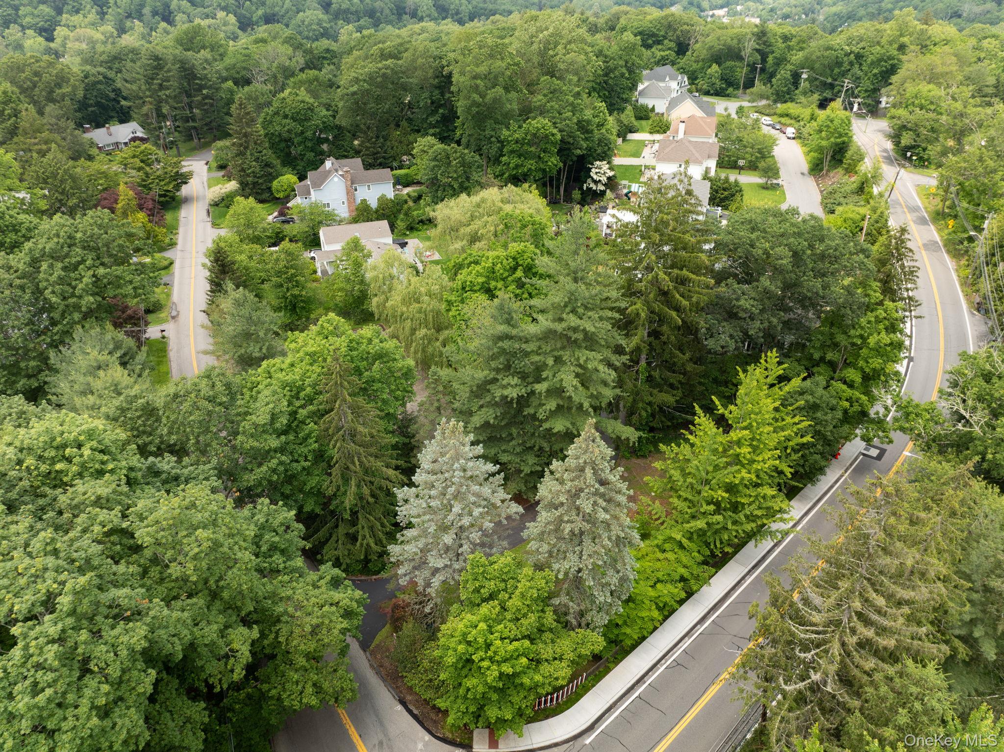 27 Bedford Road, Pleasantville, NY 10570