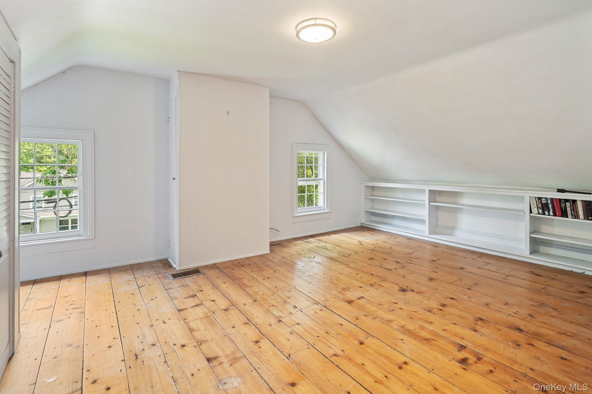 27 Bedford Road, Pleasantville, NY 10570