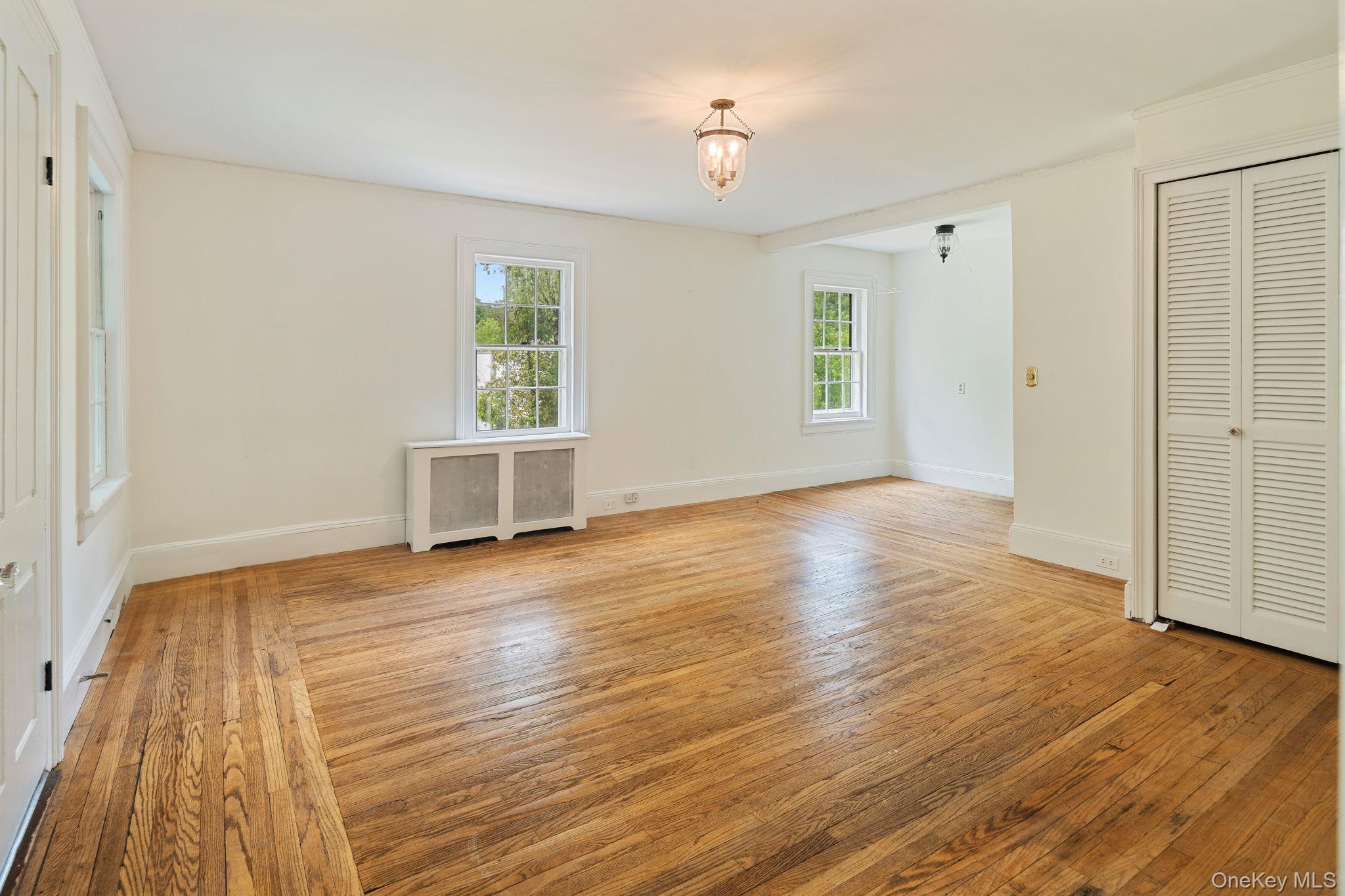 27 Bedford Road, Pleasantville, NY 10570