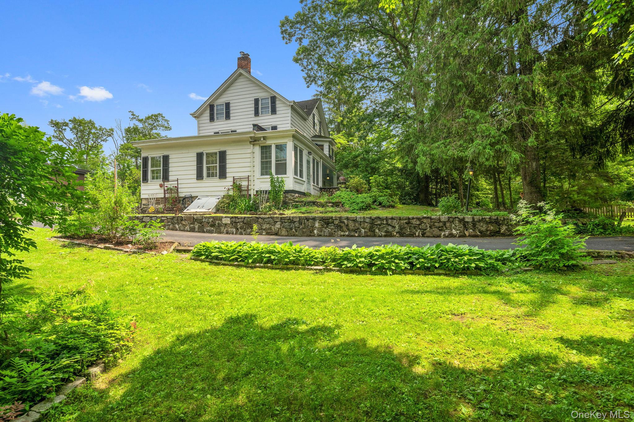 27 Bedford Road, Pleasantville, NY 10570