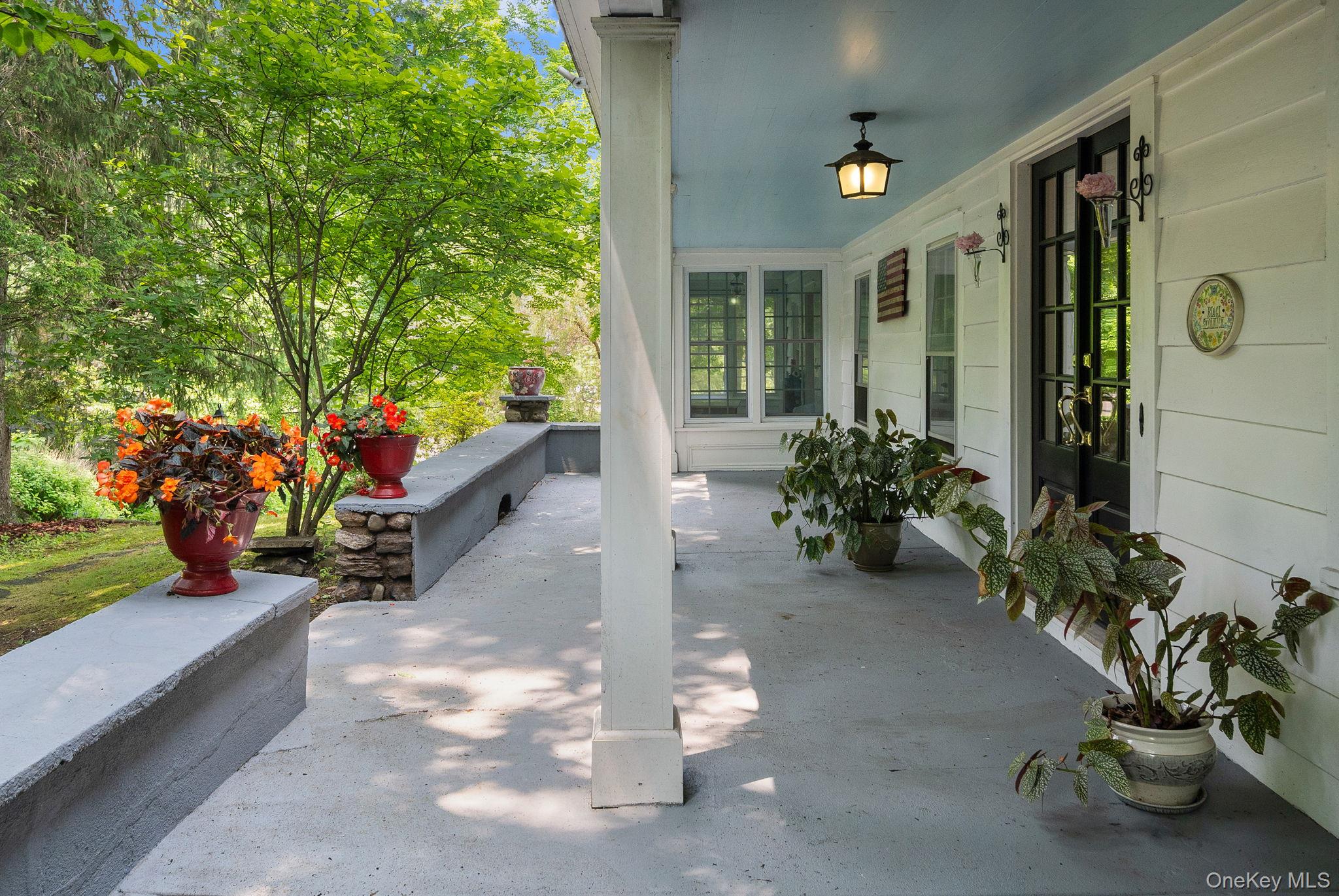 27 Bedford Road, Pleasantville, NY 10570