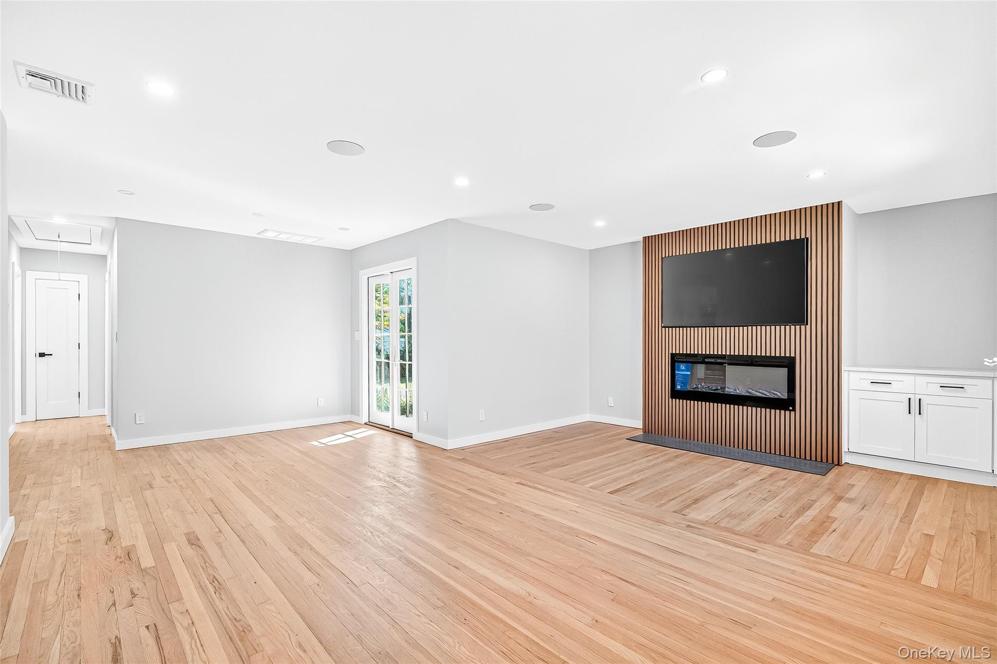 217 Moore Street, Hartsdale, NY 10530