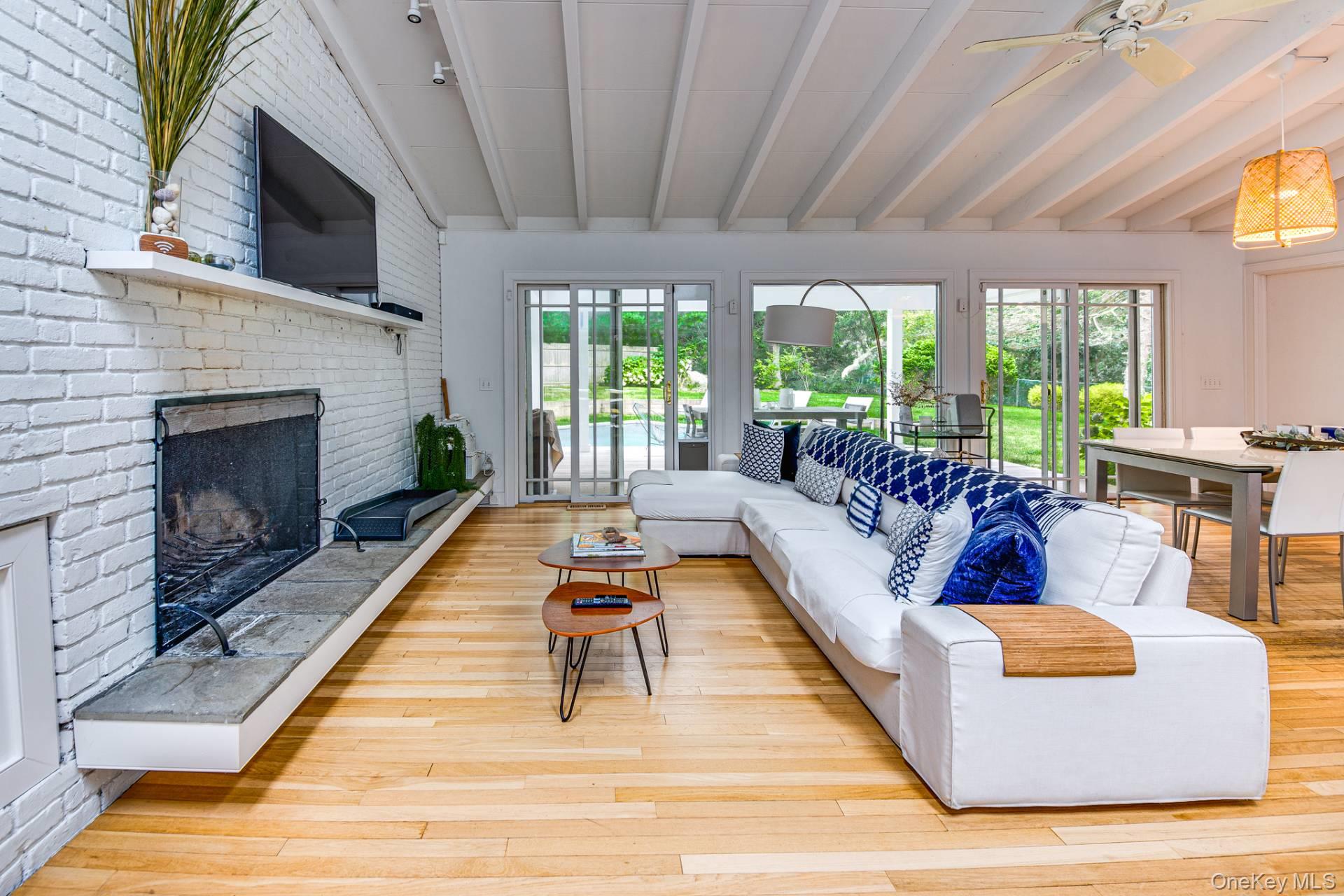 64 Winding Way, East Hampton, NY 11937