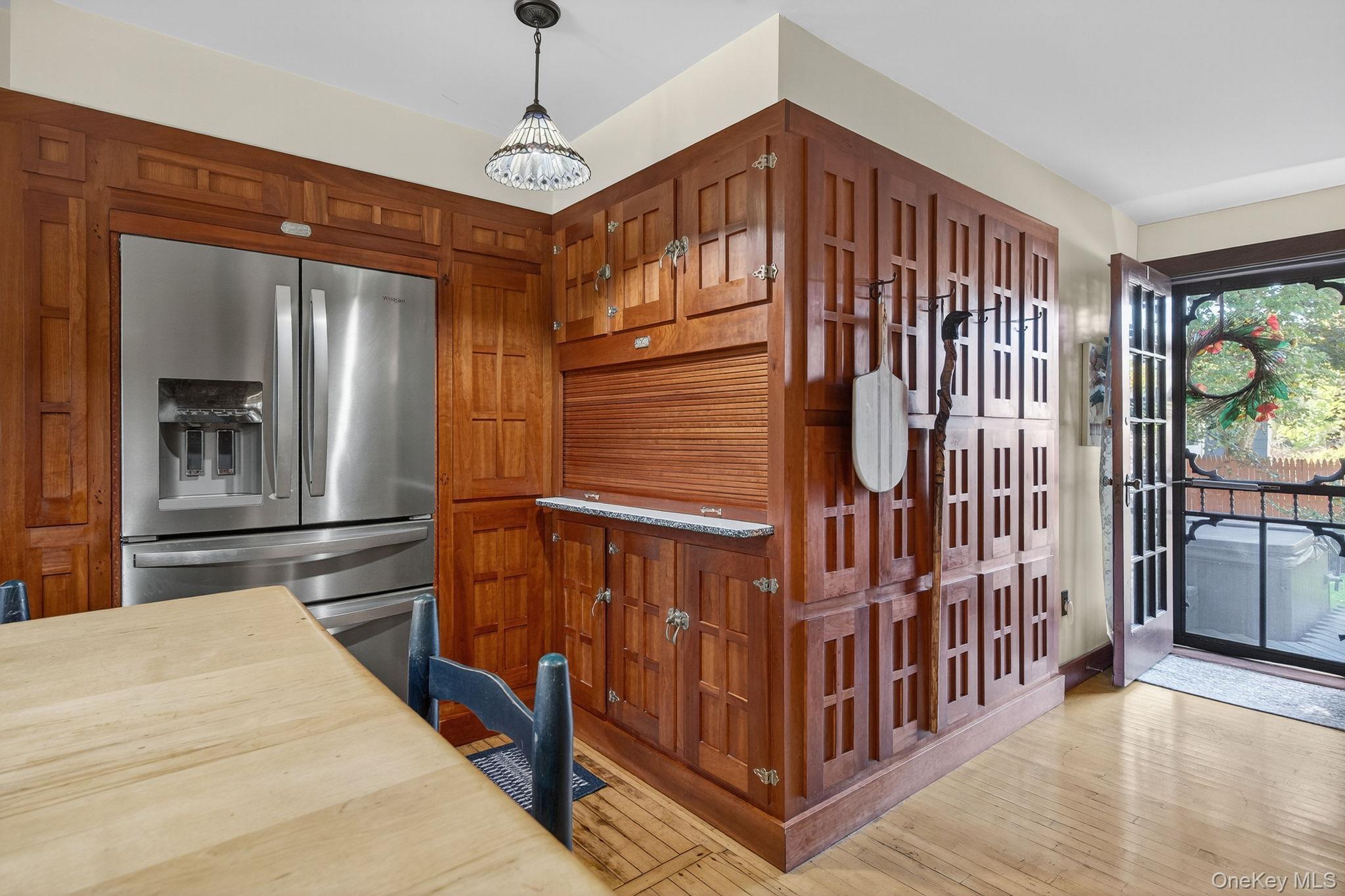 4 Railroad Avenue, Staatsburg, NY 12580