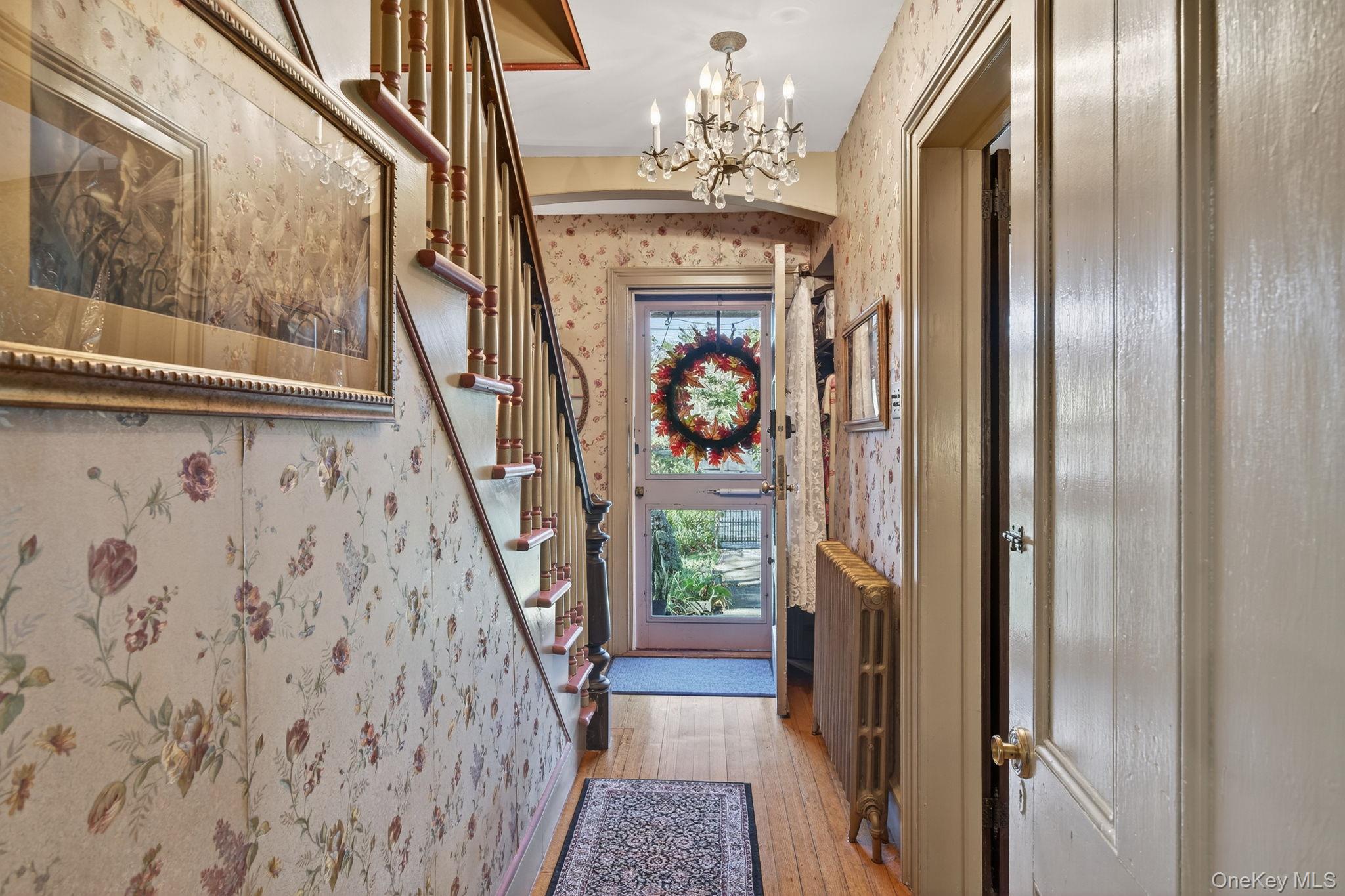 4 Railroad Avenue, Staatsburg, NY 12580