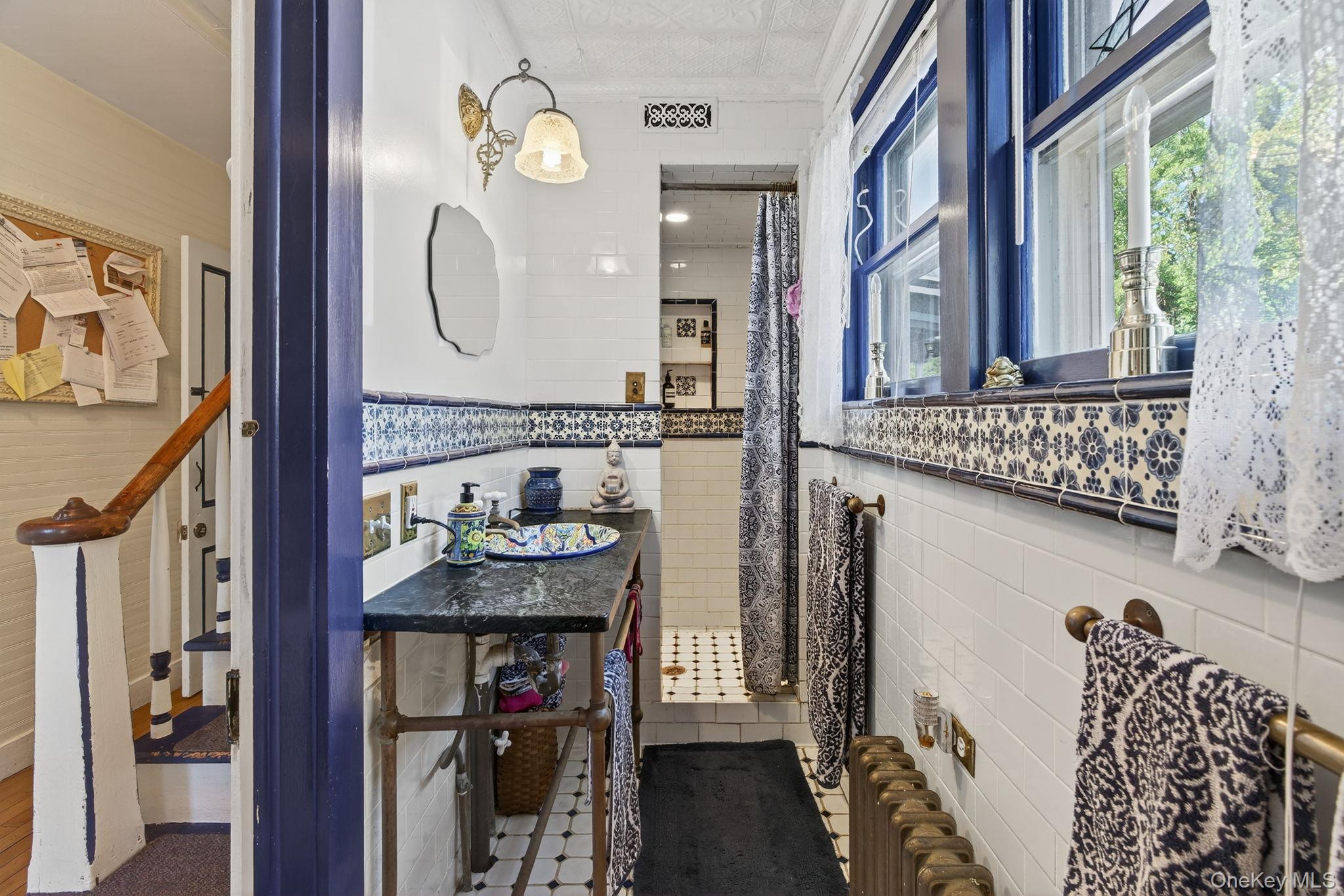 4 Railroad Avenue, Staatsburg, NY 12580