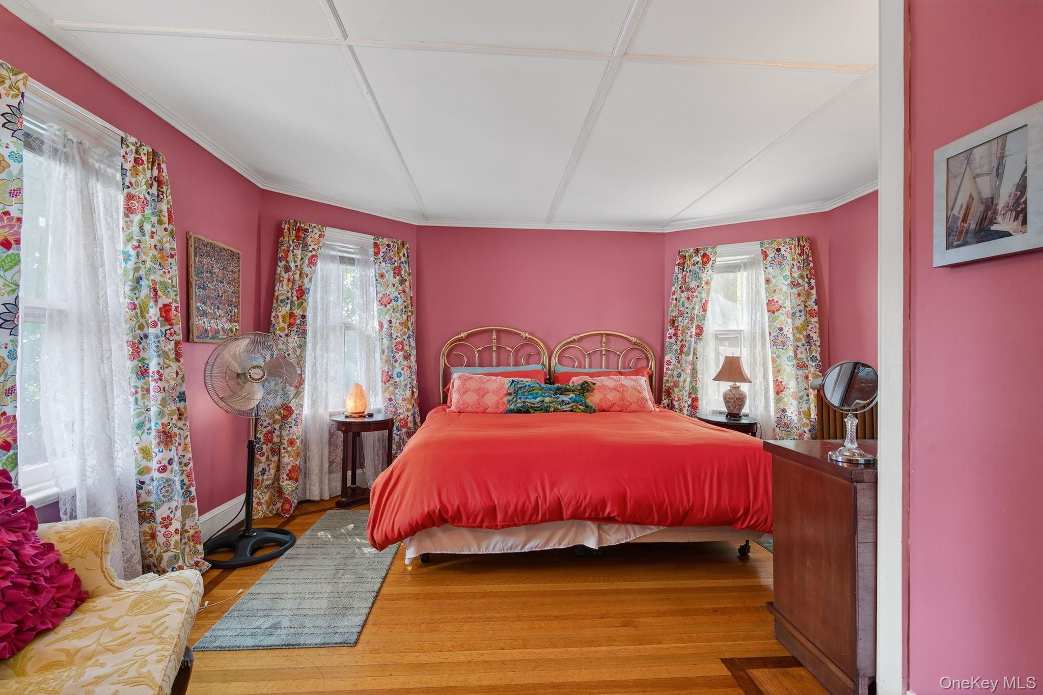 4 Railroad Avenue, Staatsburg, NY 12580