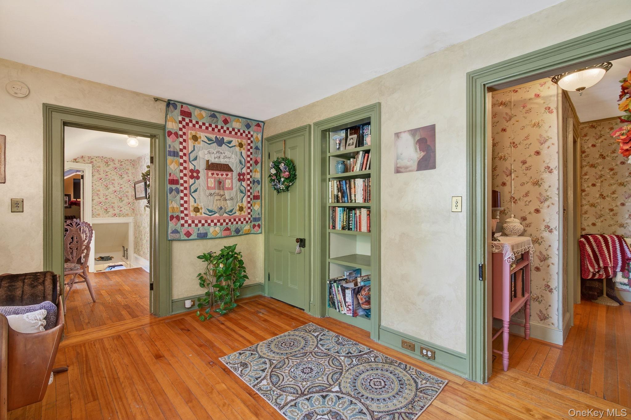 4 Railroad Avenue, Staatsburg, NY 12580