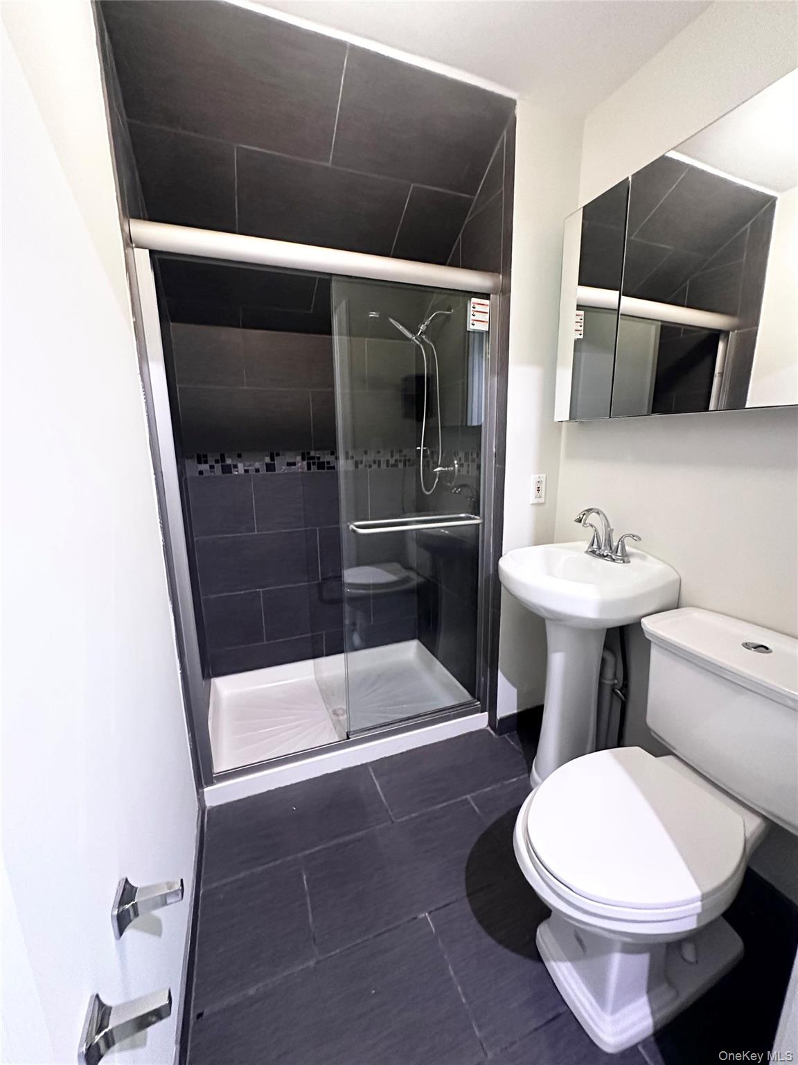 282 N Middletown Road, Pearl River, NY 10965