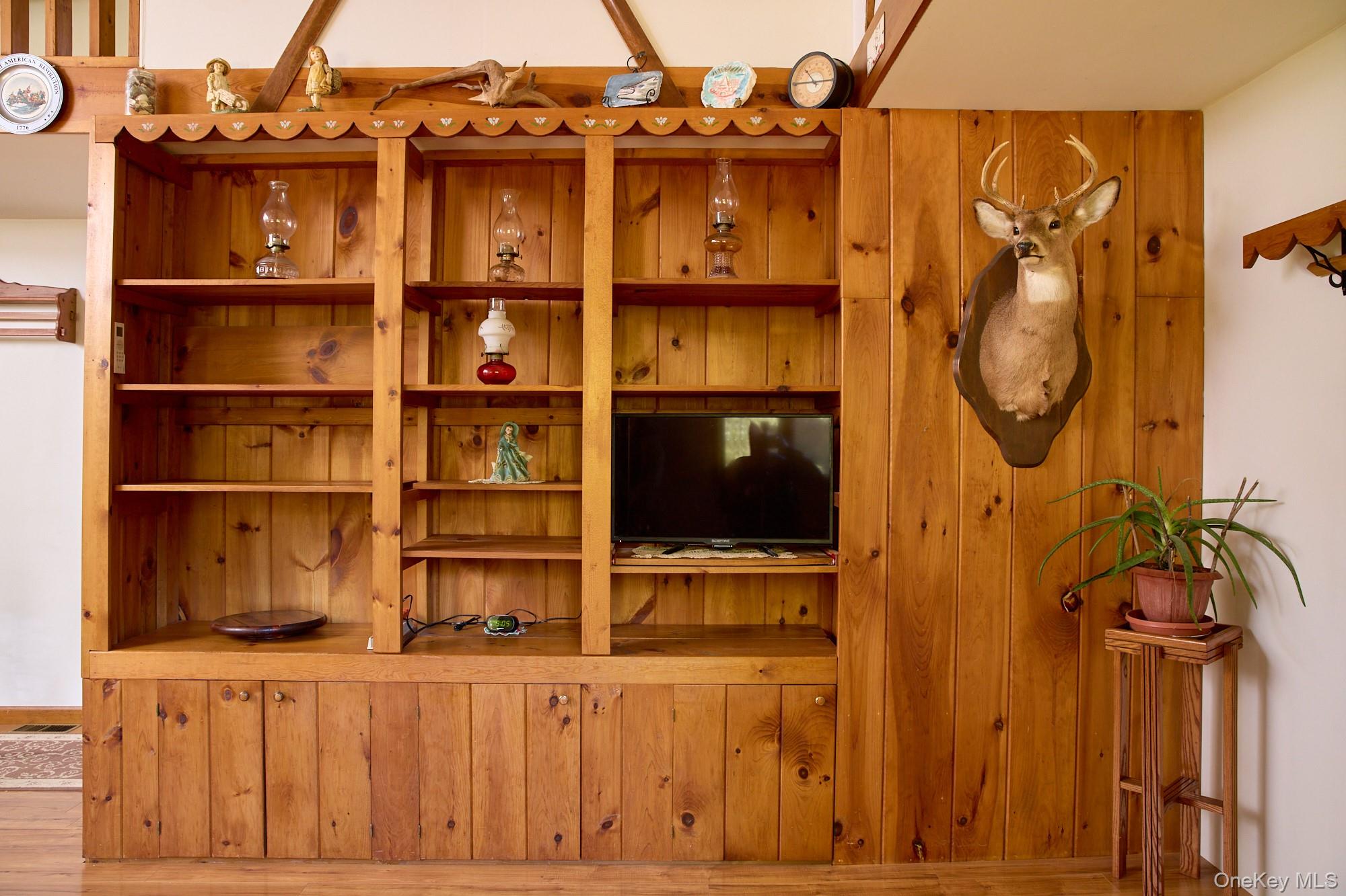 46 Shivertown, New Paltz, NY 12561