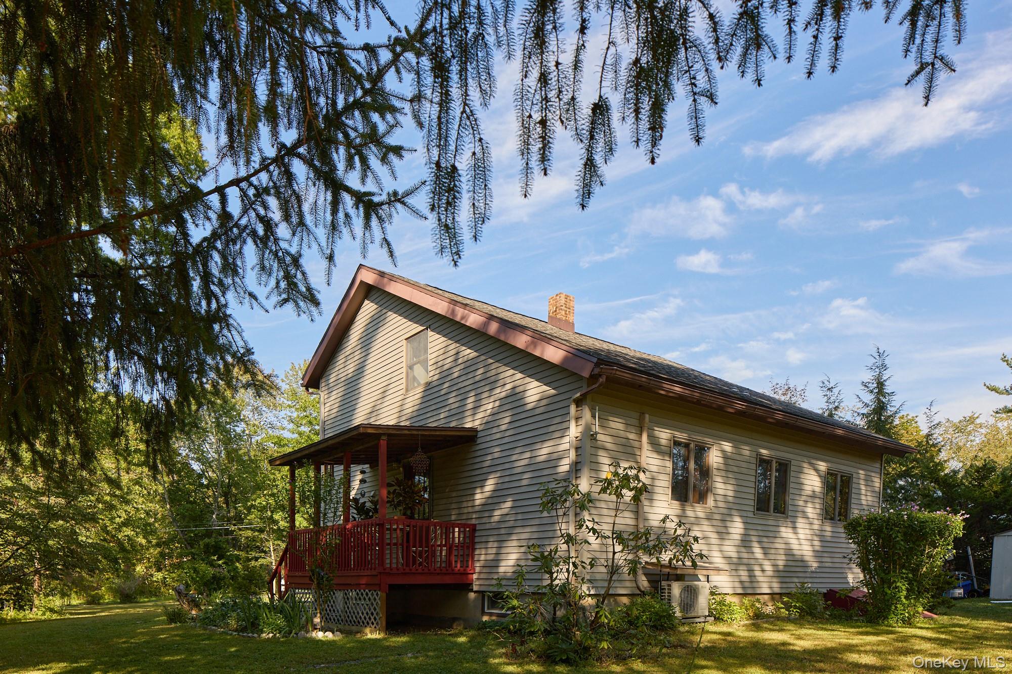 46 Shivertown, New Paltz, NY 12561