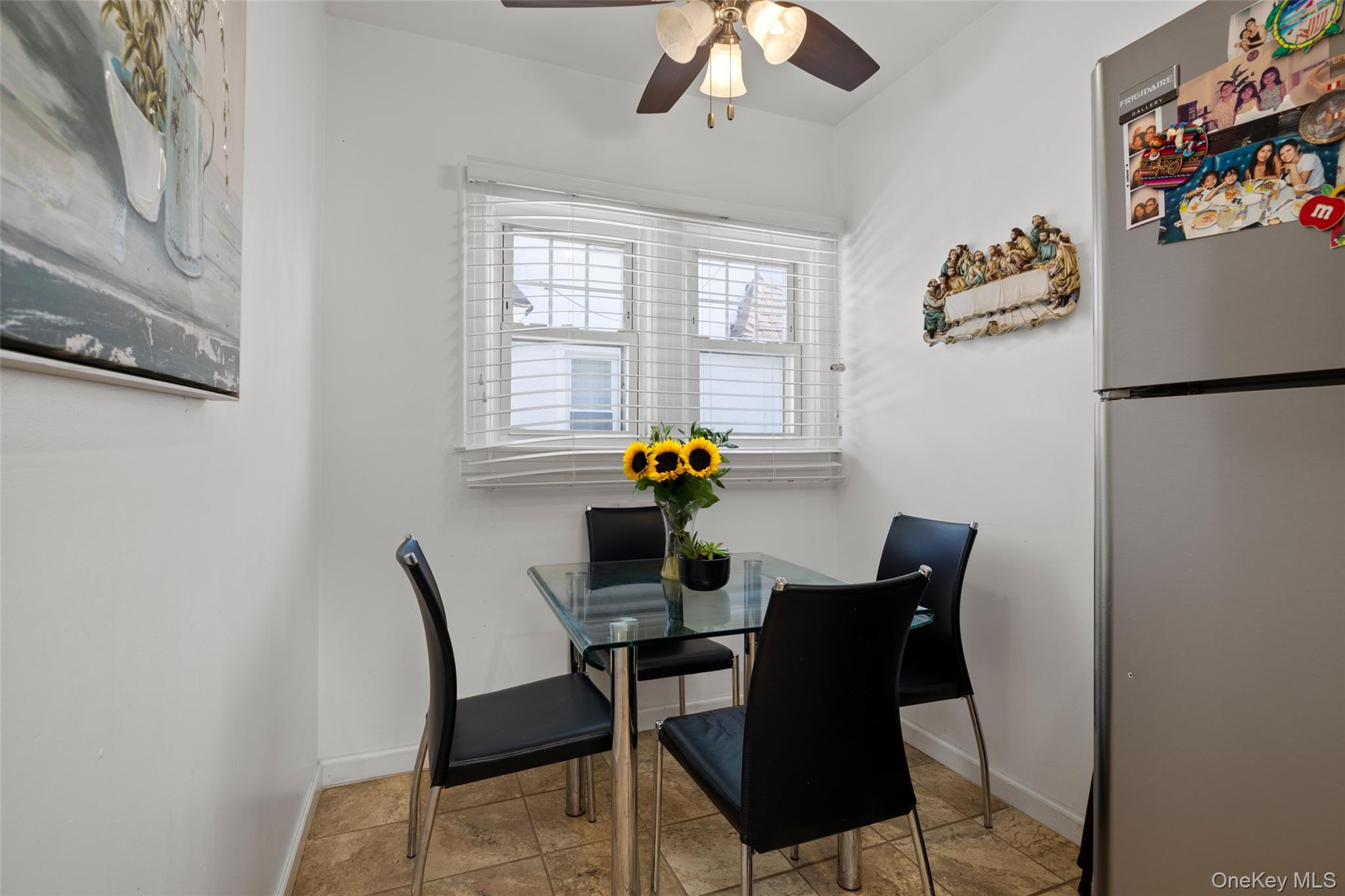 19 Teneyck Avenue, Valley Stream, NY 11580