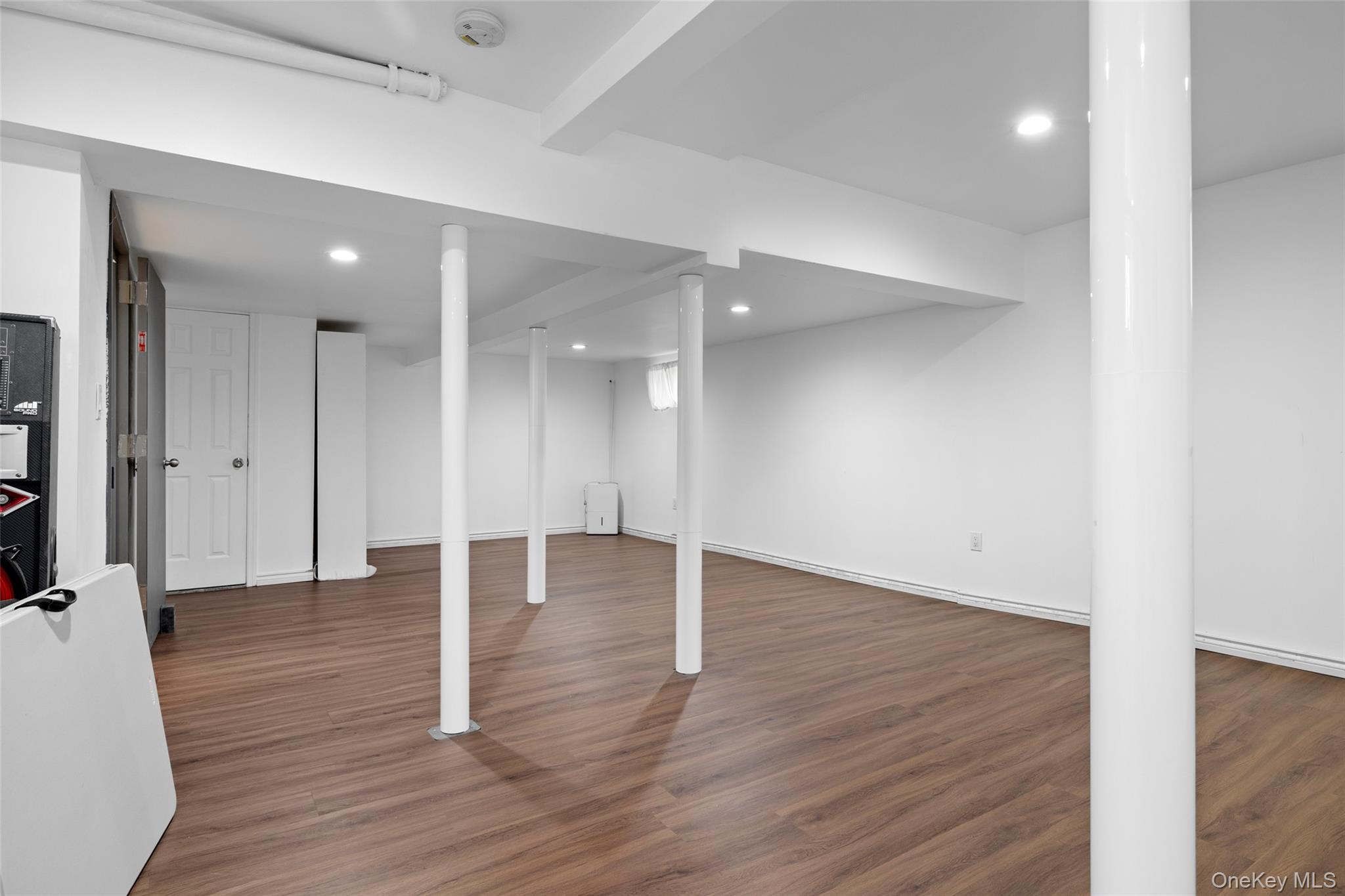 19 Teneyck Avenue, Valley Stream, NY 11580