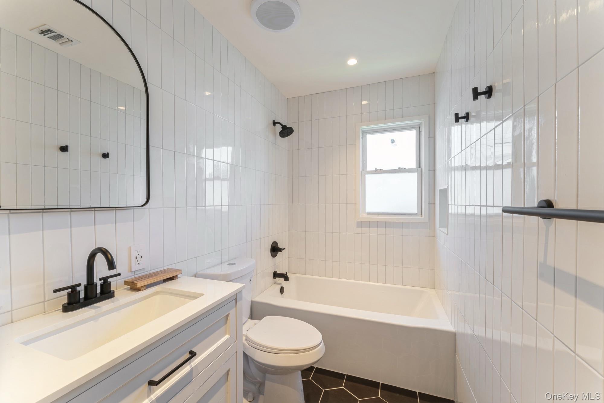 1460 Tyler Avenue, East Meadow, NY 11554