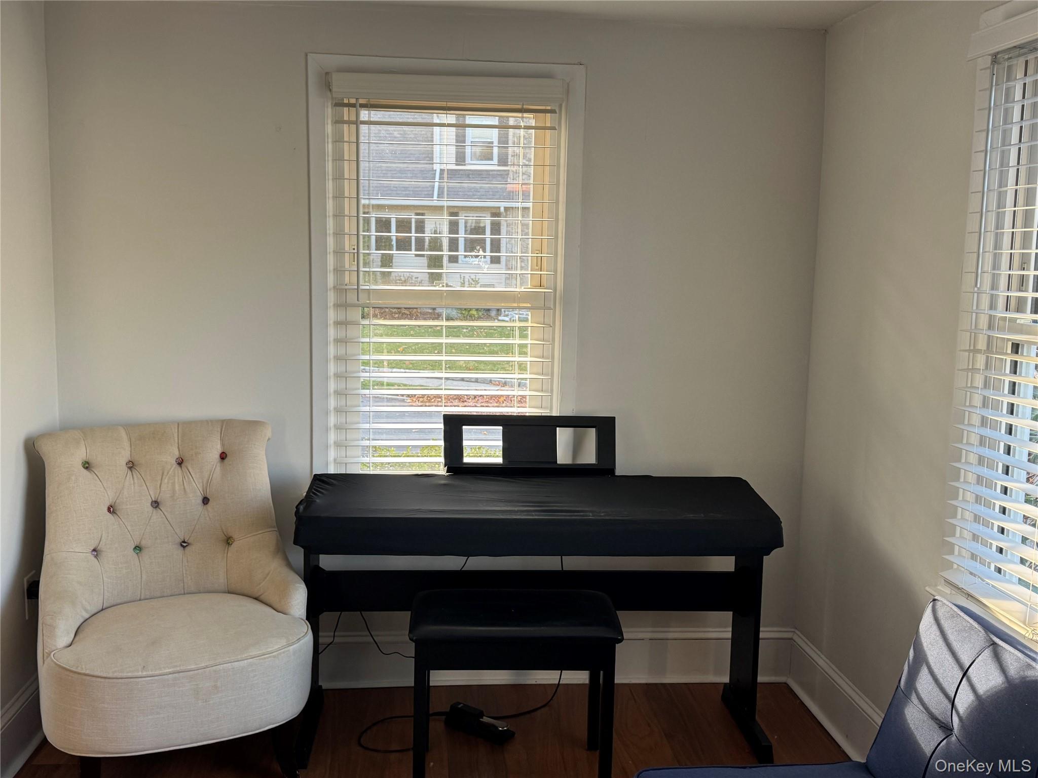 76 Chestnut Avenue, Pelham, NY 10803