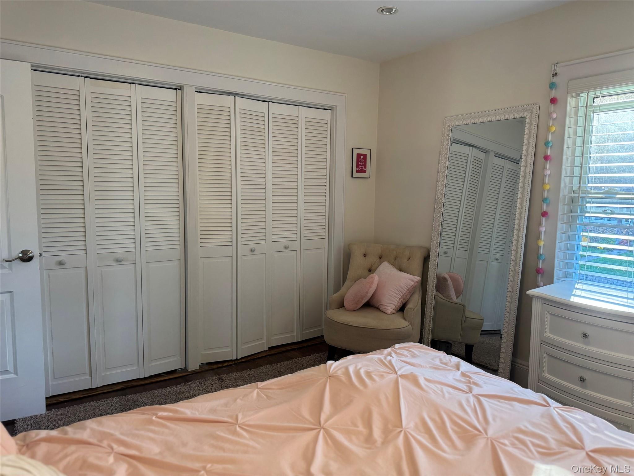 76 Chestnut Avenue, Pelham, NY 10803