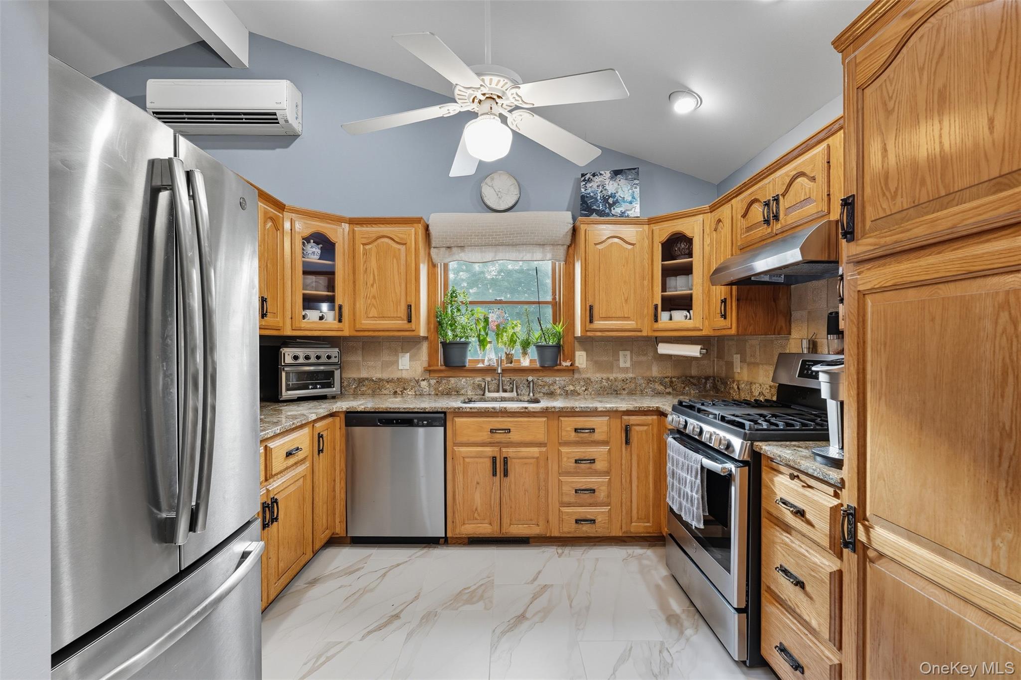 2747 Larkspur Street, Yorktown Heights, NY 10598