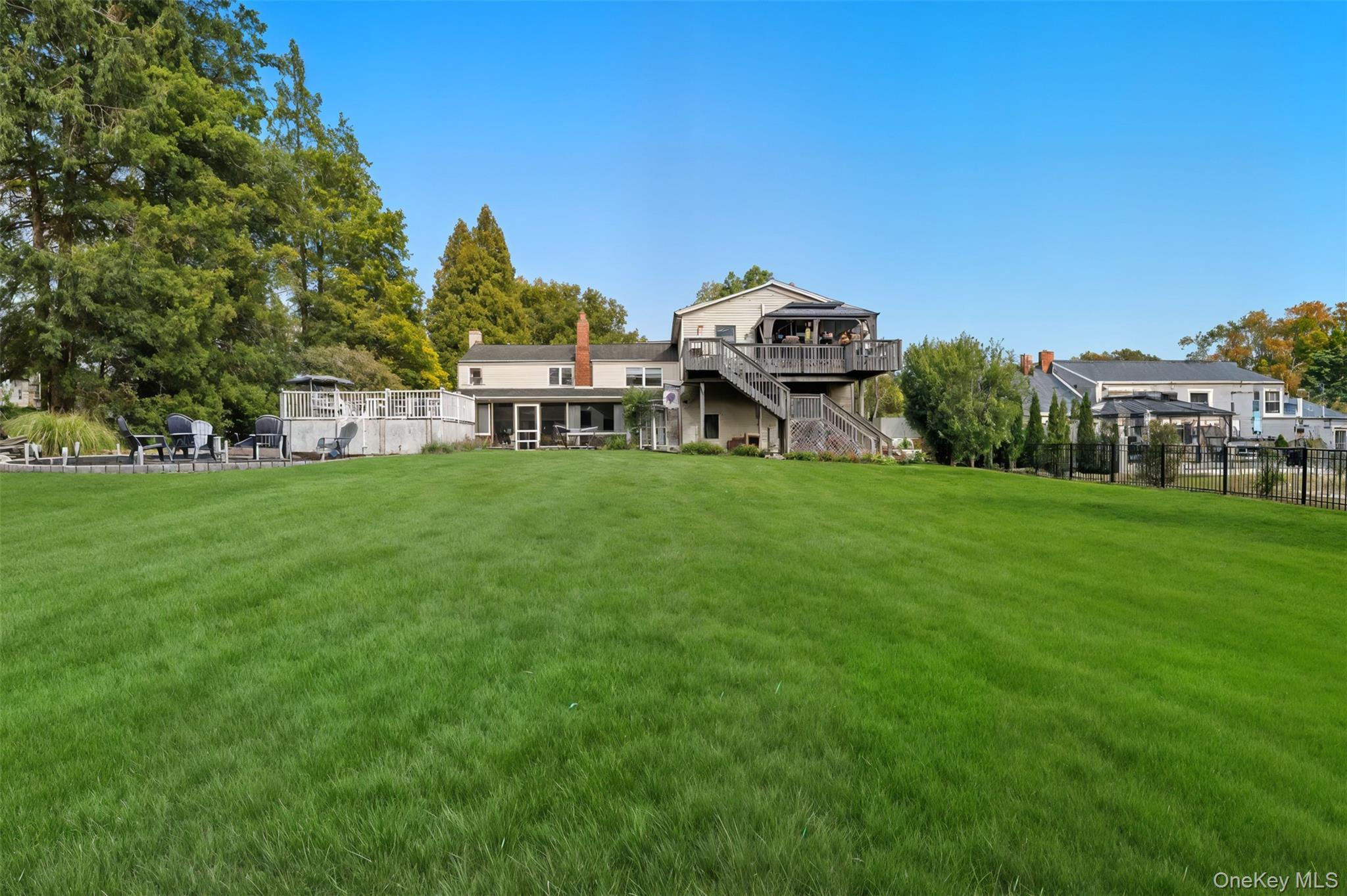 2747 Larkspur Street, Yorktown Heights, NY 10598