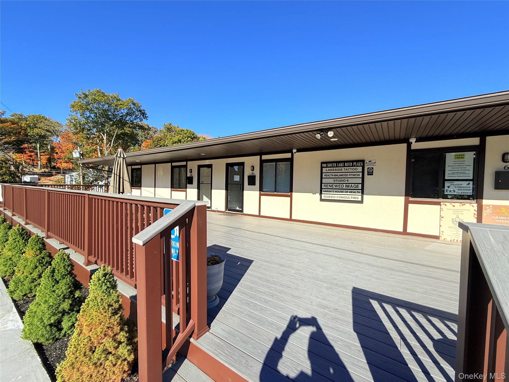 900 S Lake Boulevard # 8, Mahopac, NY 10541