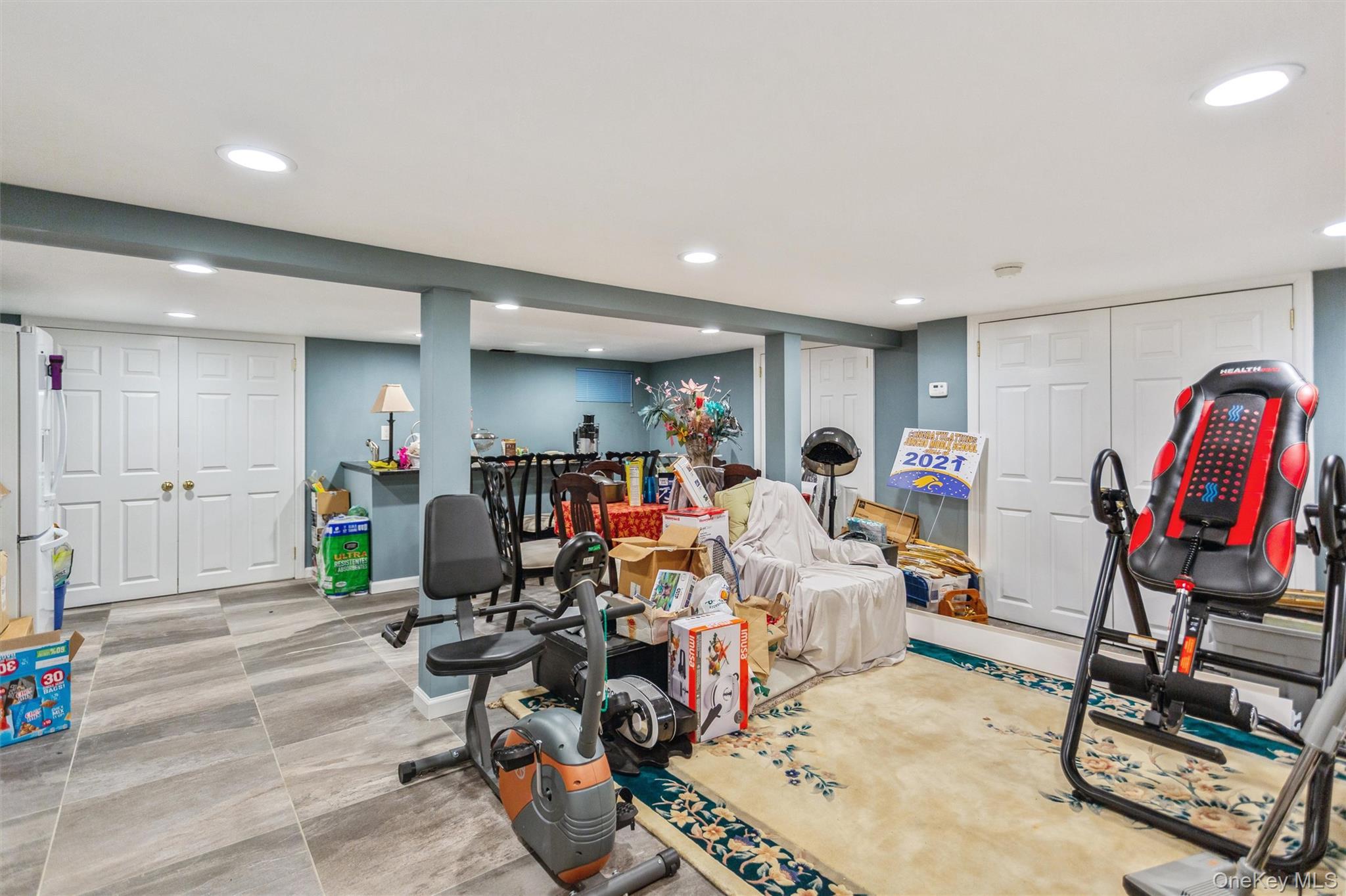 23 Glen Road, Jericho, NY 11590