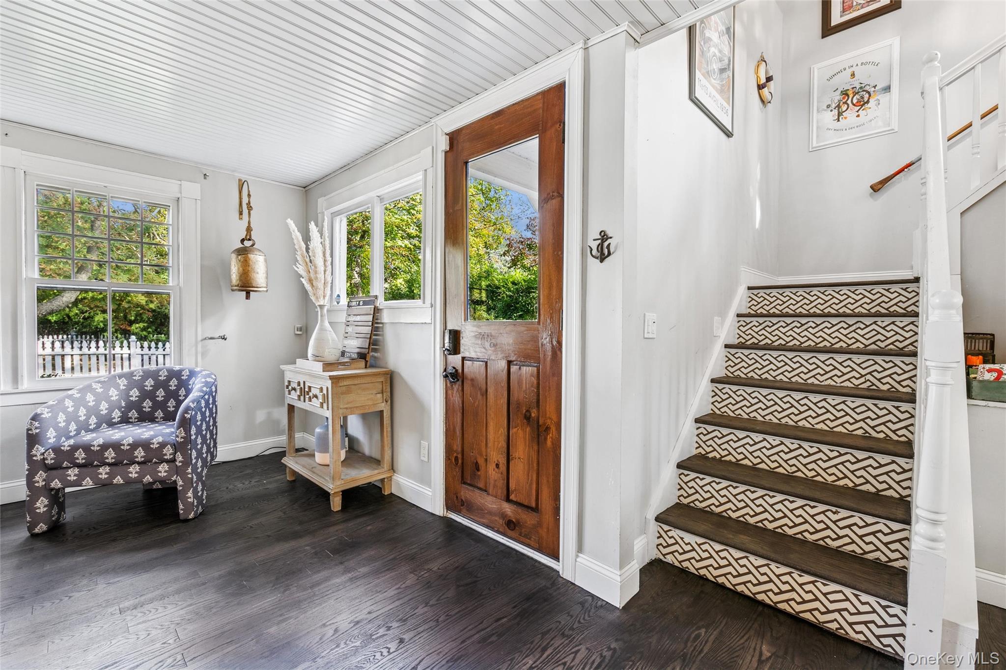 212 LUMBER LN, Bridgehampton, NY 11932