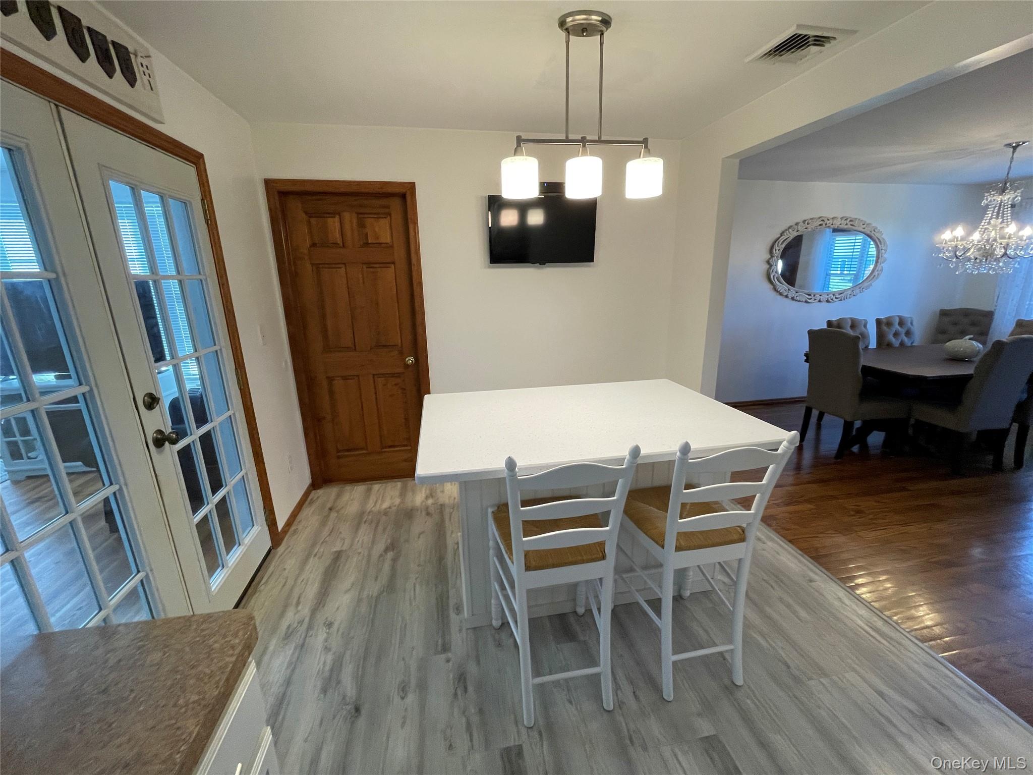 1321 7th Street, West Babylon, NY 11704