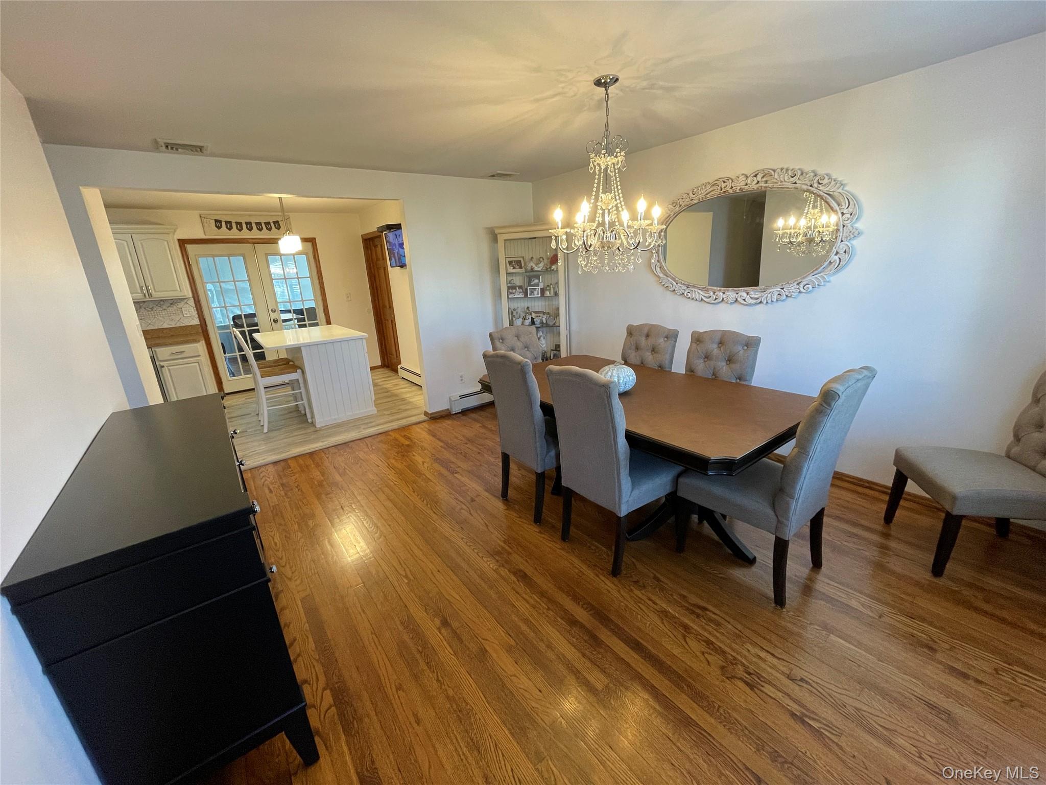 1321 7th Street, West Babylon, NY 11704