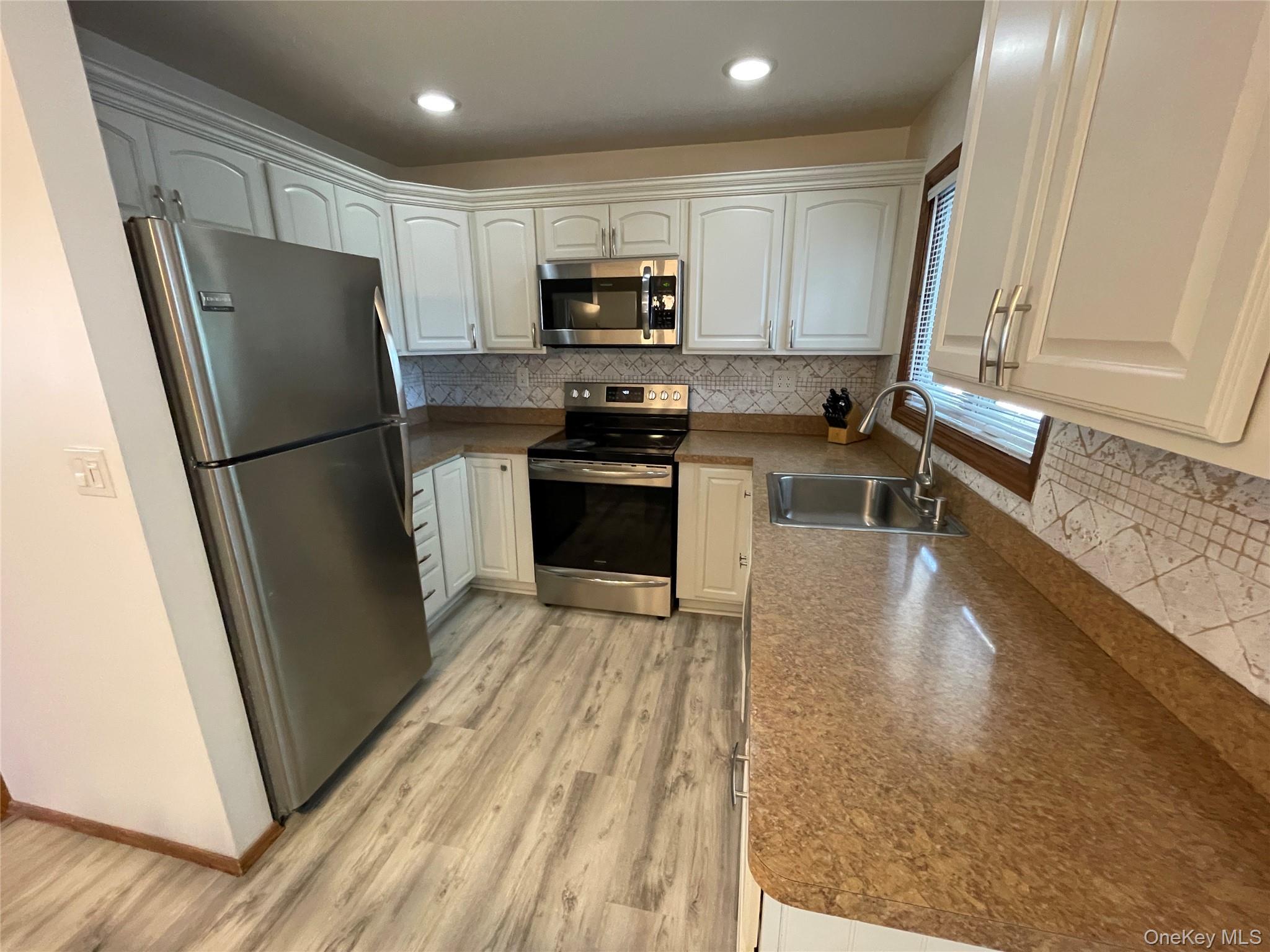 1321 7th Street, West Babylon, NY 11704