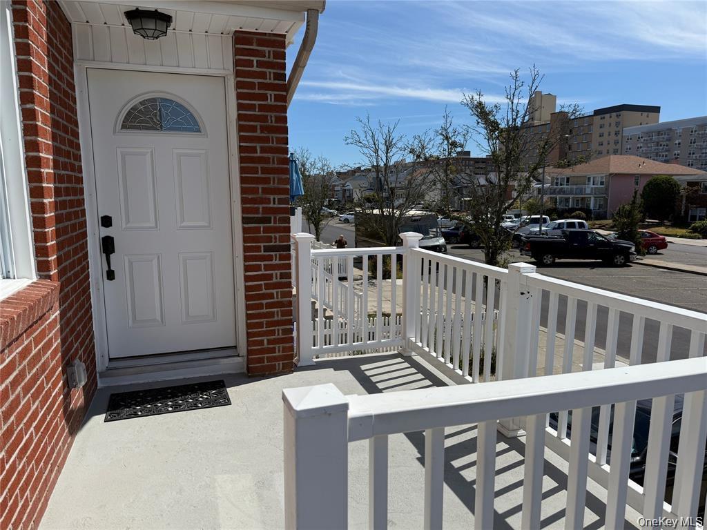 513 E Broadway, Long Beach, NY 11561