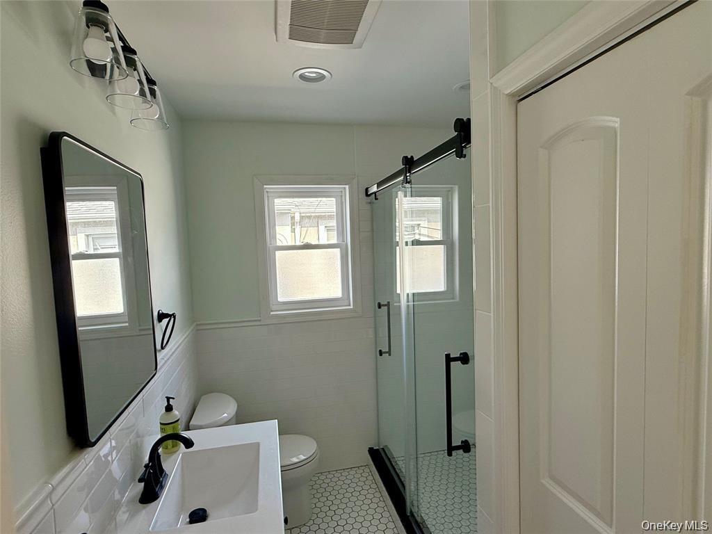 513 E Broadway, Long Beach, NY 11561