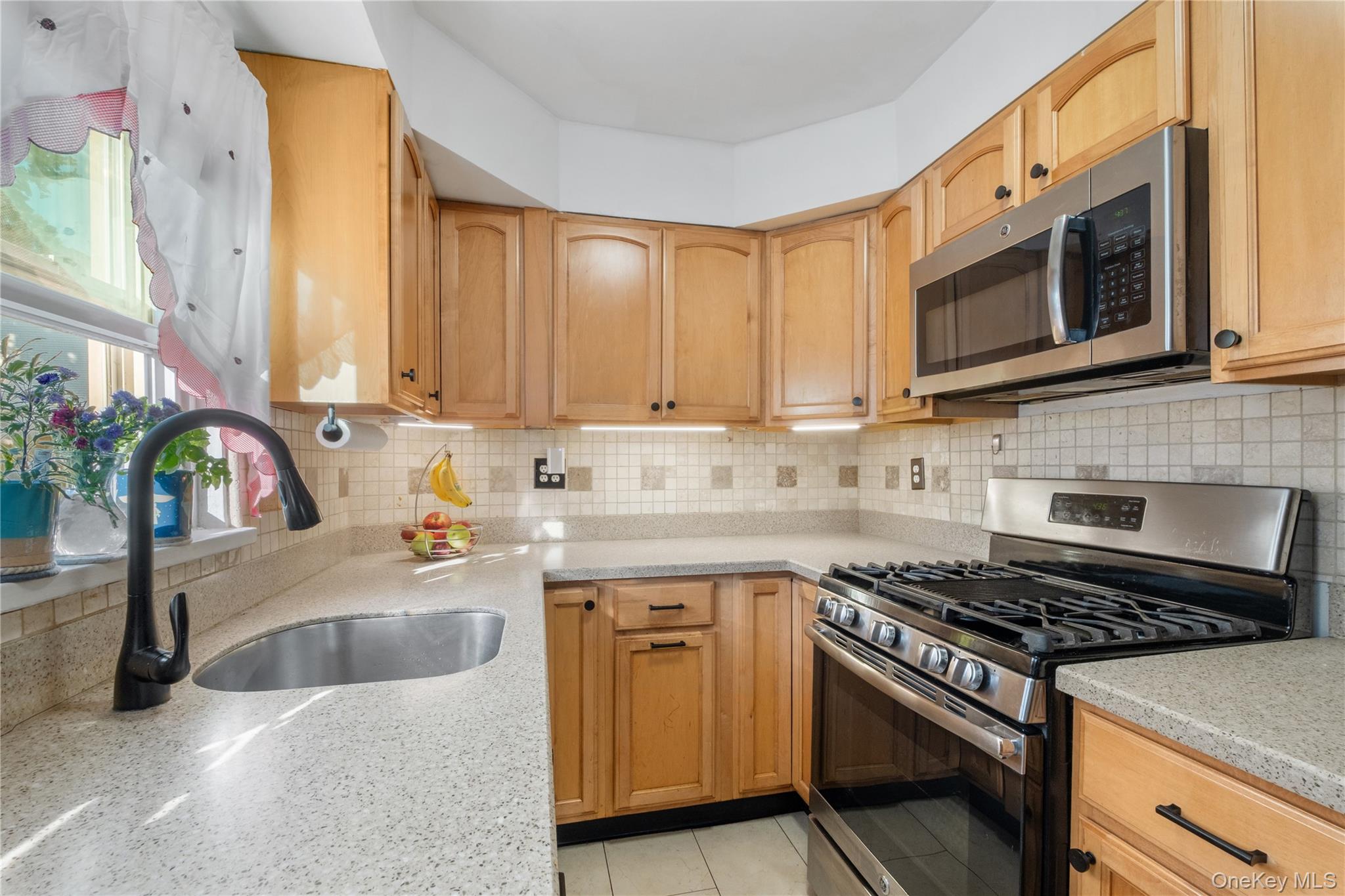 737 Tuckahoe Road # 22, Yonkers, NY 10710