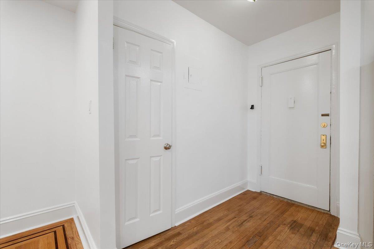 30 Windsor Terrace # 4J, White Plains, NY 10601